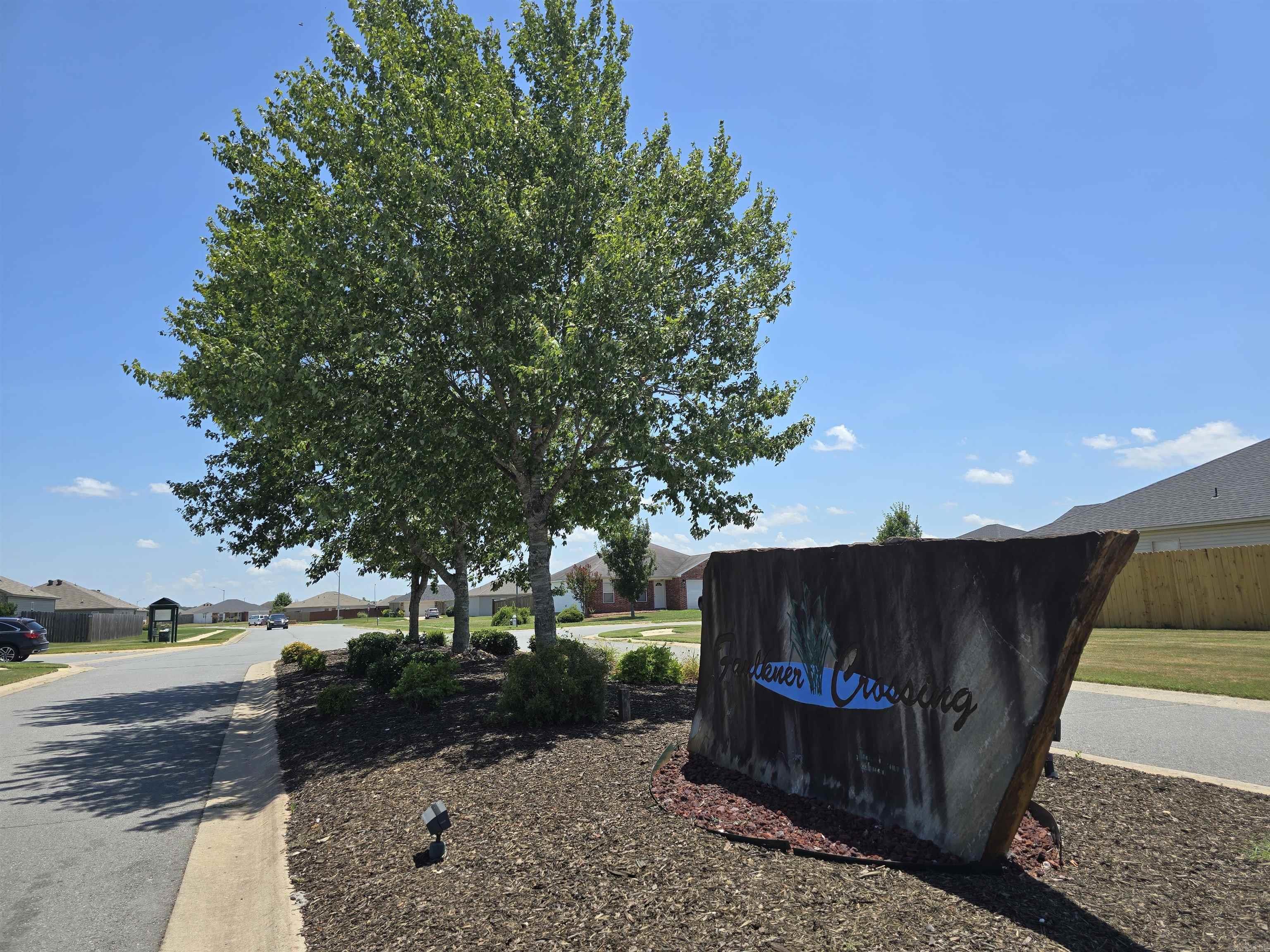 FAULKNER CROSSING - Residential