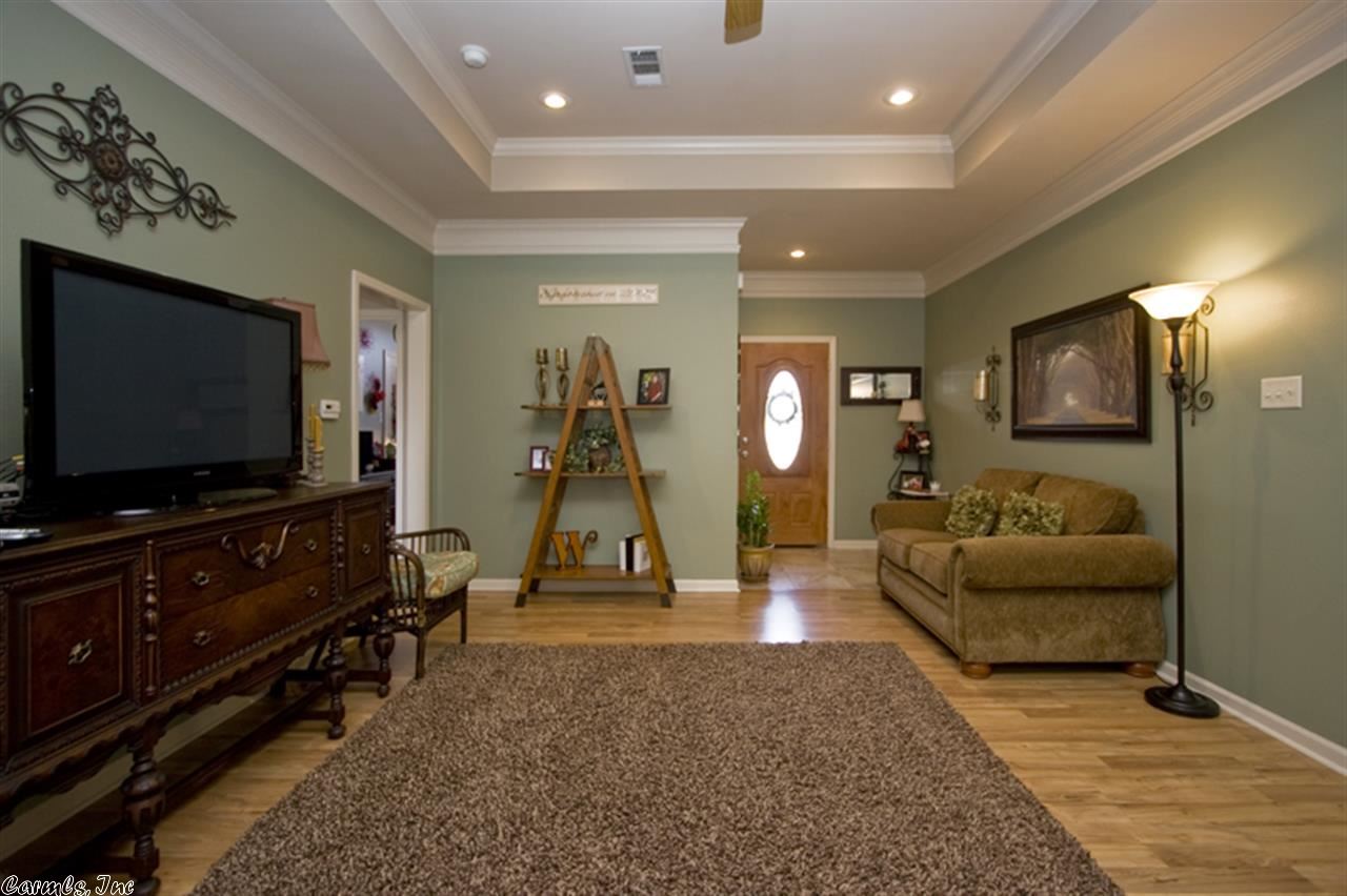 BASE MEADOWS ADDN - Residential