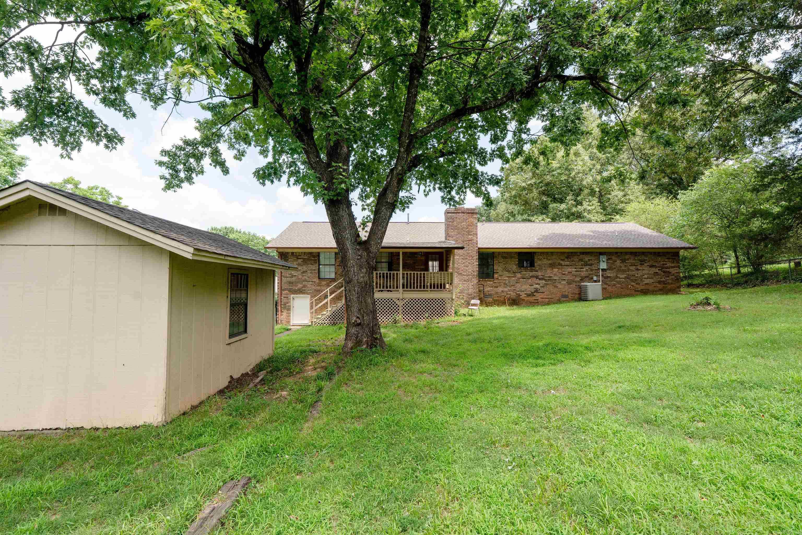WESTERN HILLS ADD - Residential