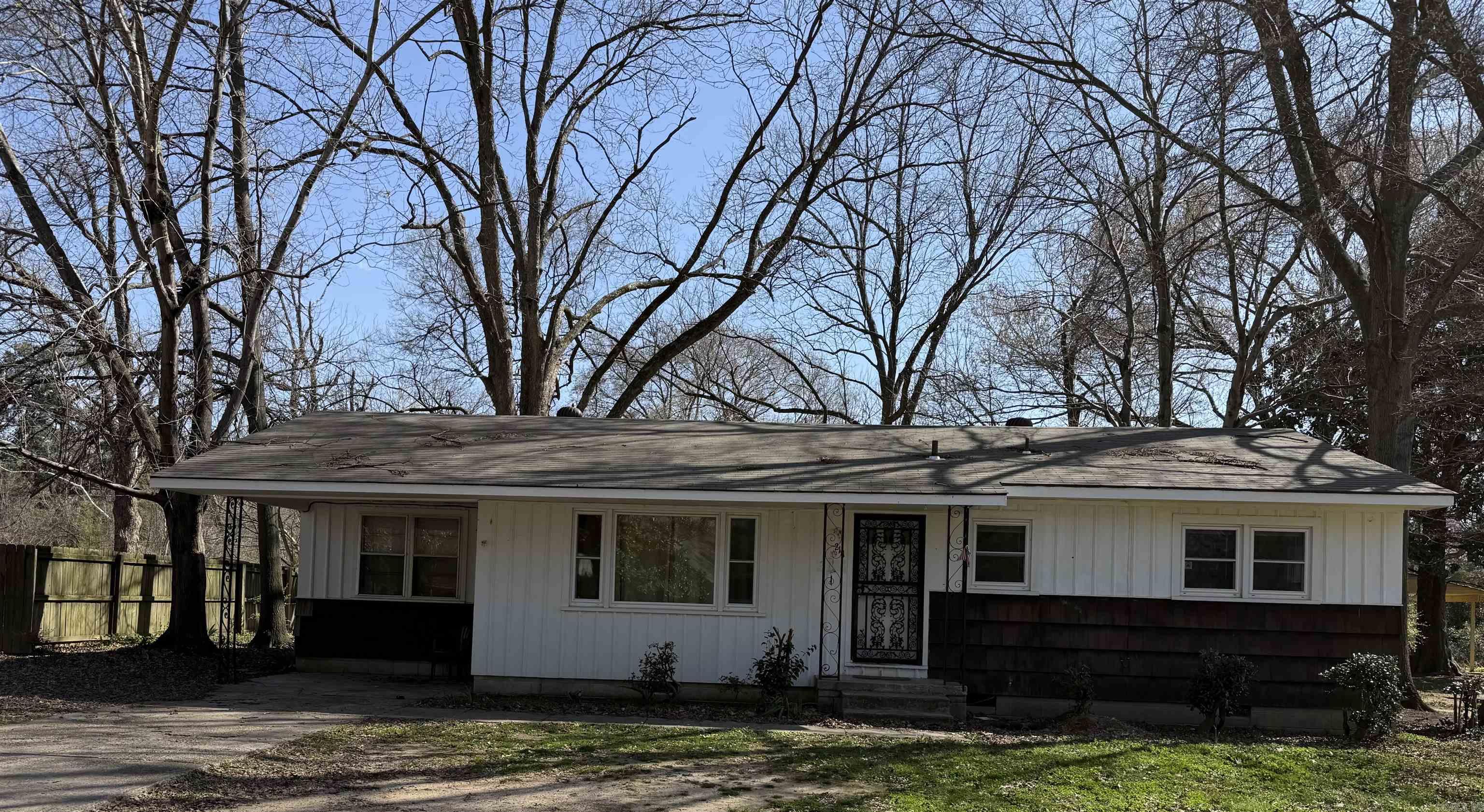 This newly listed home sits on a shaded lot in a mature neighborhood and shines with recent upgrades. Major improvements include:  2021: New roof  2023: New circuit breaker panel (Weatherford Electric) and new HVAC system (Baskins)  2025: Full interior refresh featuring new kitchen cabinets, sink, faucet, cook stove, and a fully updated bathroom with new vanity, sink, faucet, toilet, and mirror  Fresh paint throughout, new ceiling fans, and a new mailbox add the finishing touches to this move-in-ready home.