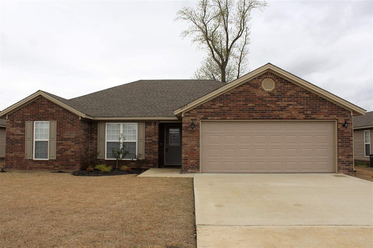 Just like new! This beautiful 3 bedroom 2 bath home is located in the desirable Windsor Landing neighborhood. This well maintained home is only 2 years old. The split floor plan is perfect for a family. The open kitchen/living/dining area would be great for family time and entertaining. The living room features nice tray ceilings and large windows for lots of natural light. The home is all electric and is very energy efficient. The master suite features a jet tub, separate shower, dual vanities, linen