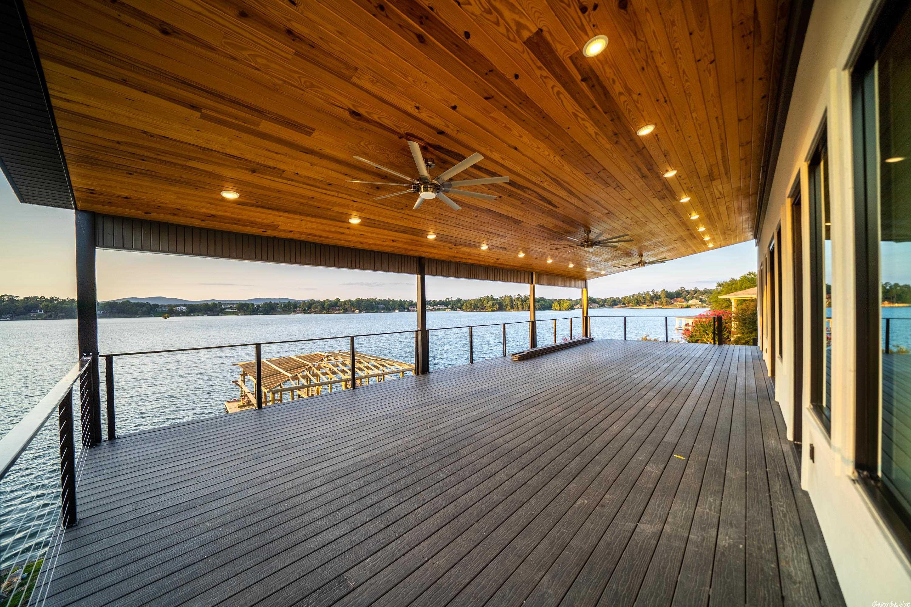 Long Island Point - Residential