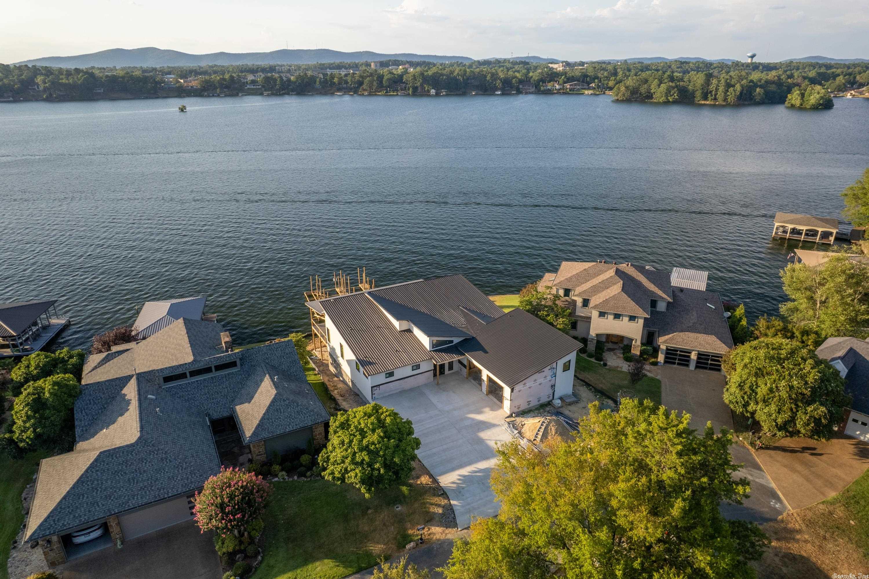 Long Island Point - Residential