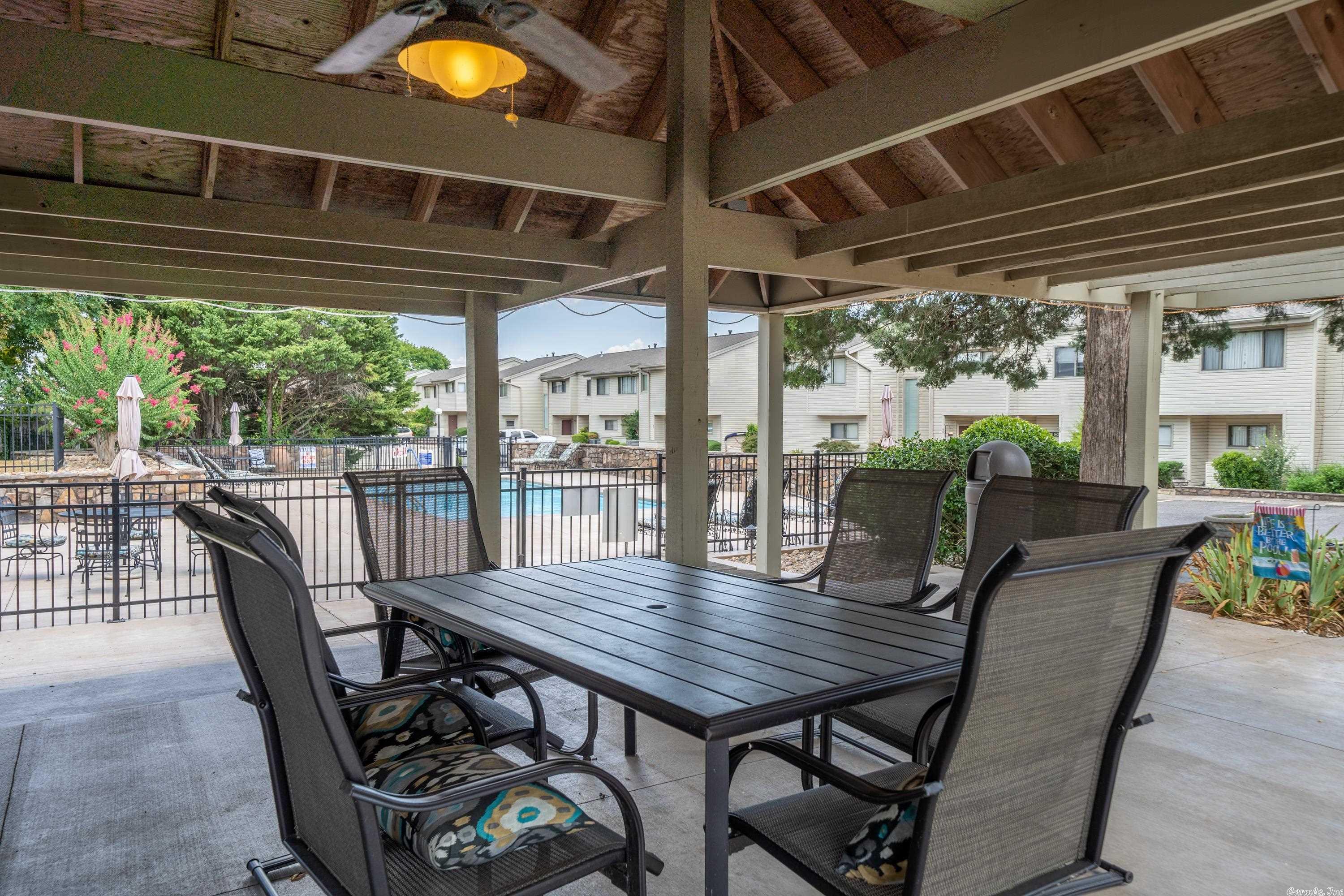 Long Island Point - Residential