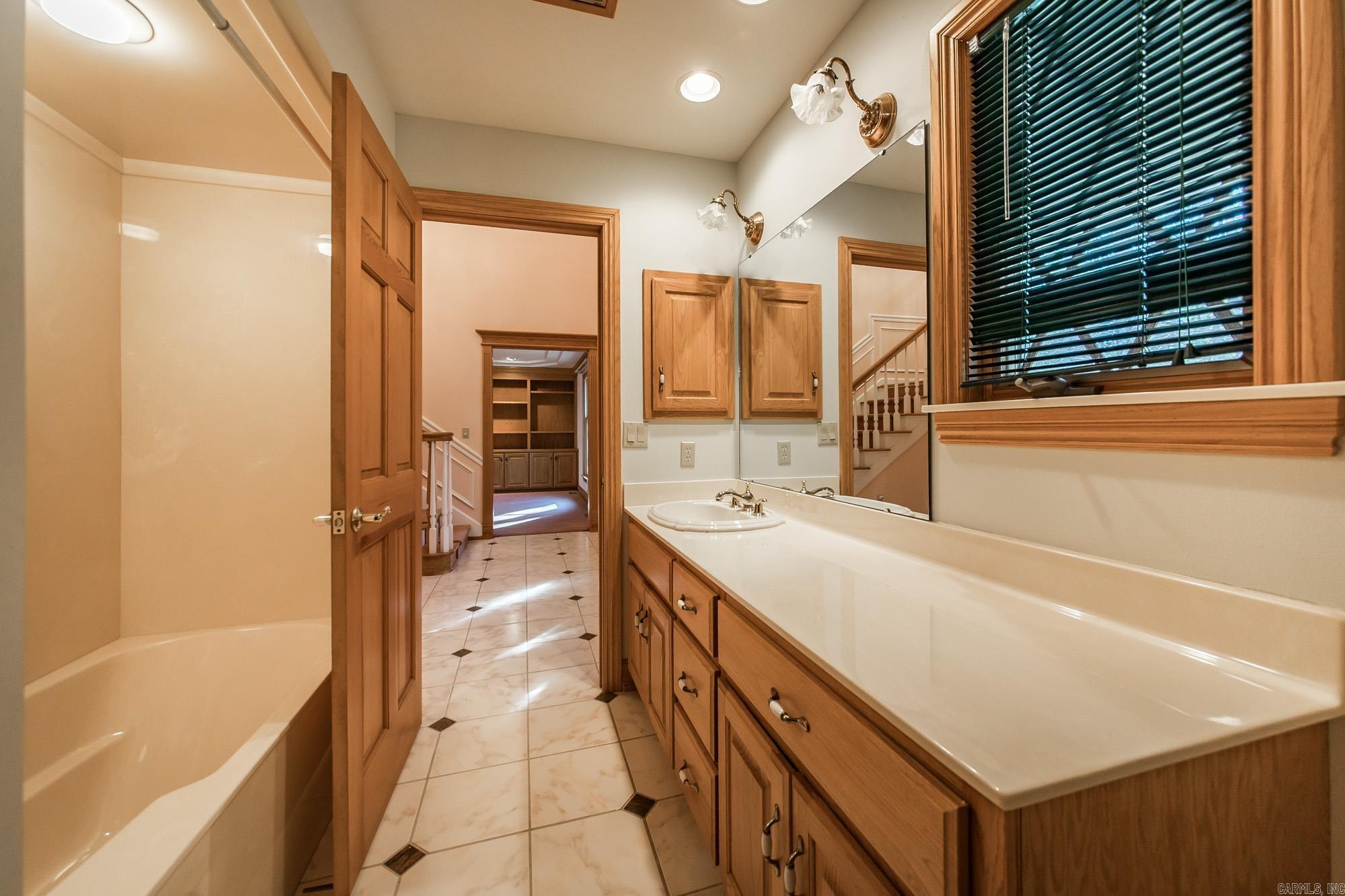 GRAND ISLE - LAKE - Residential