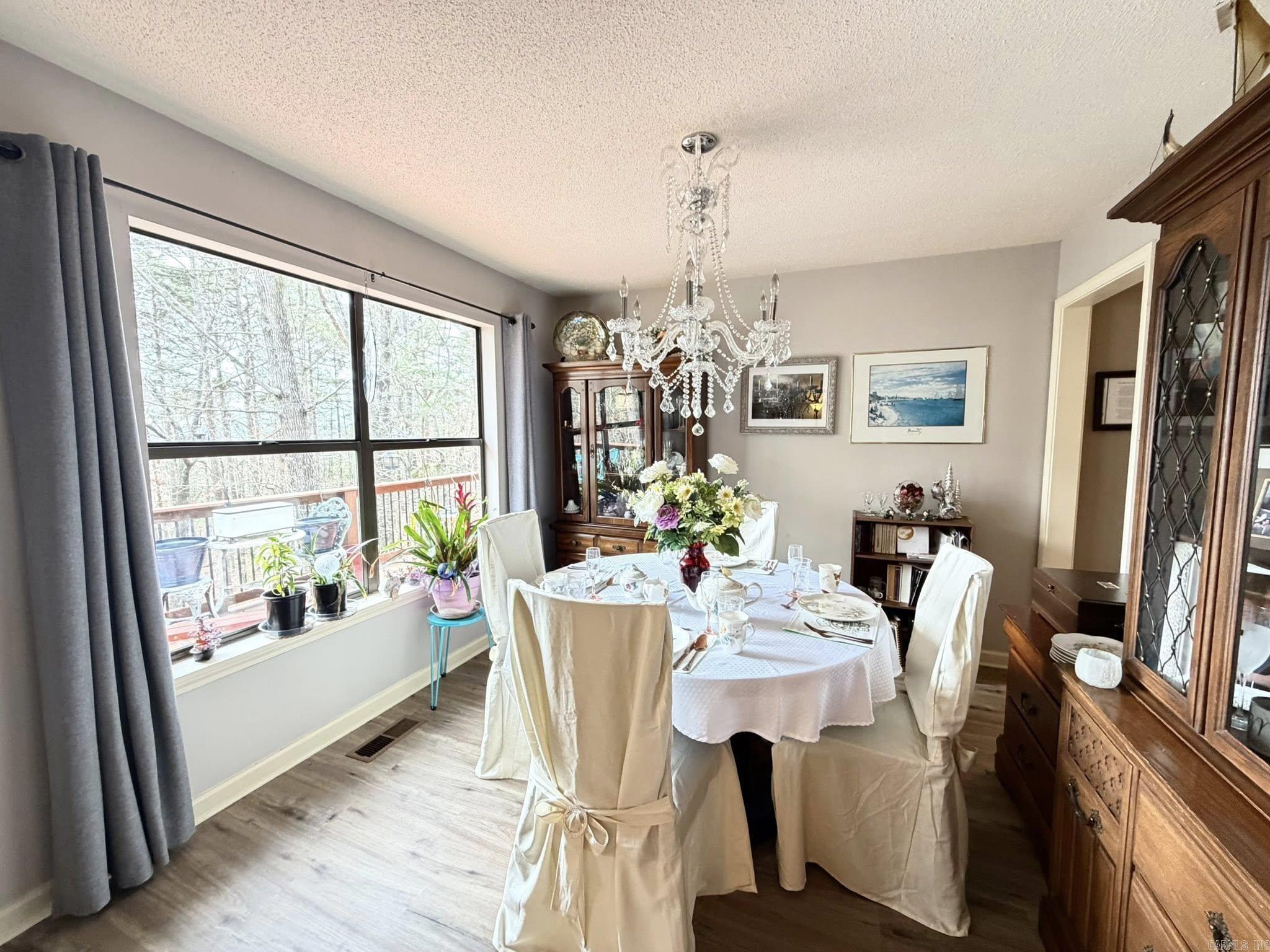 CHELSEA GLADES - Residential
