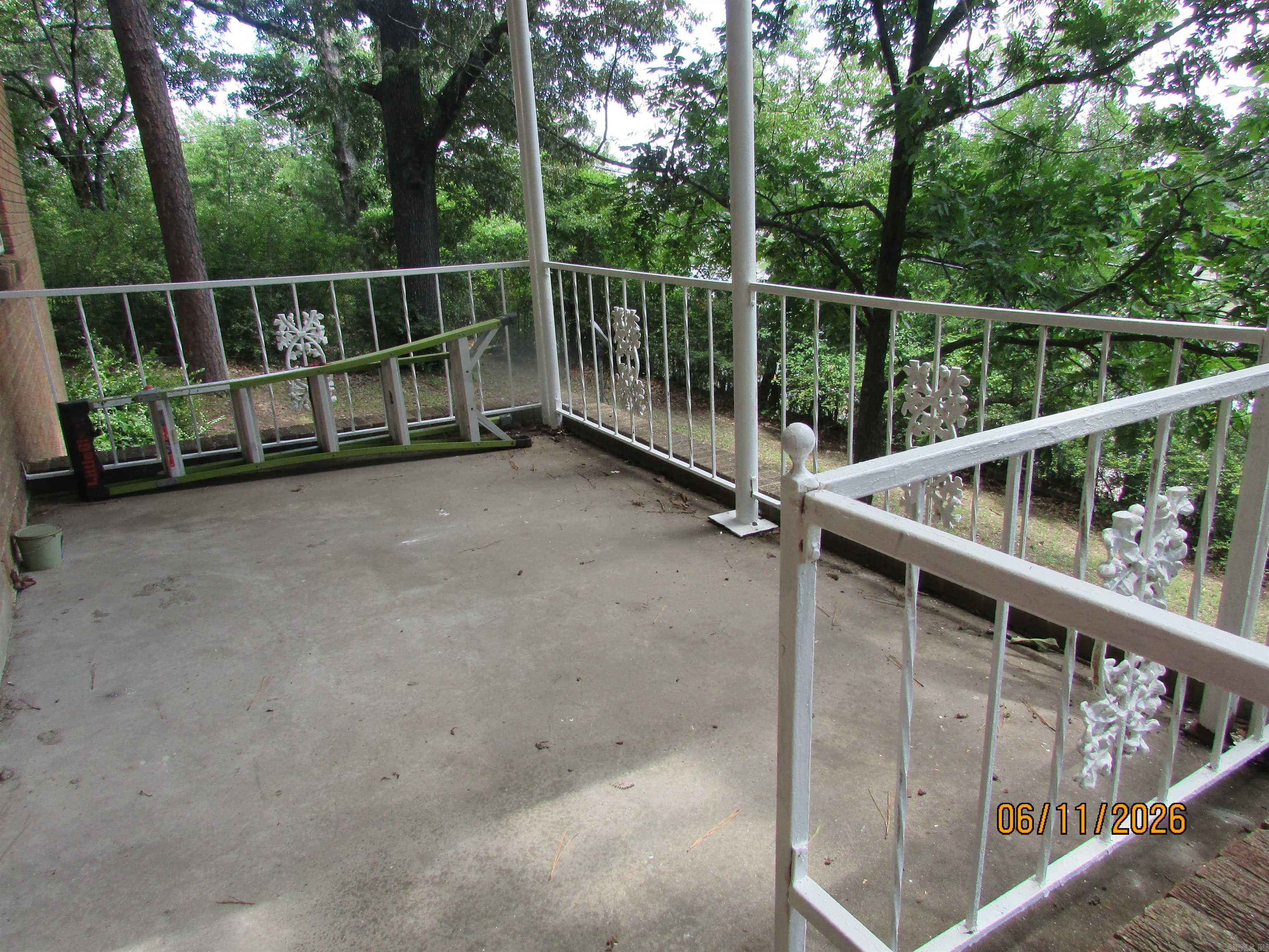 BROADVIEW - Residential