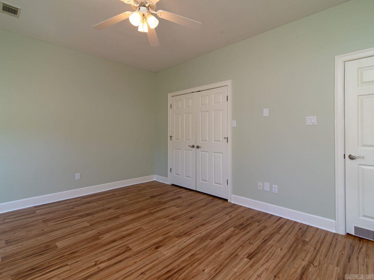 WINDCREST - Residential