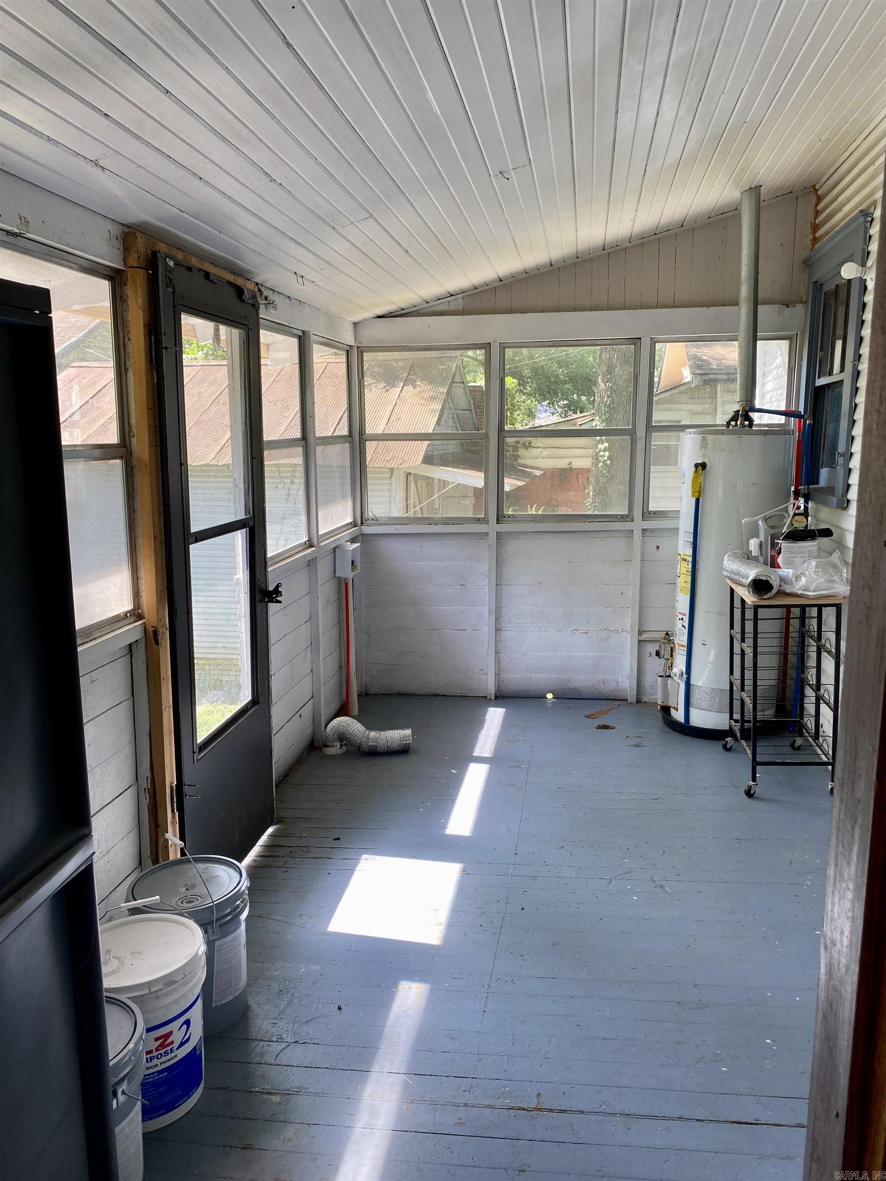 Outlots C 32-10-23 - Residential