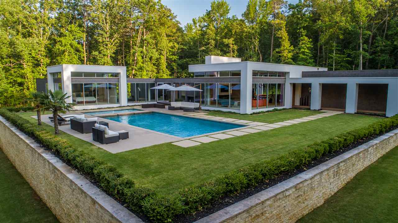 CHENAL DOWNS - Residential