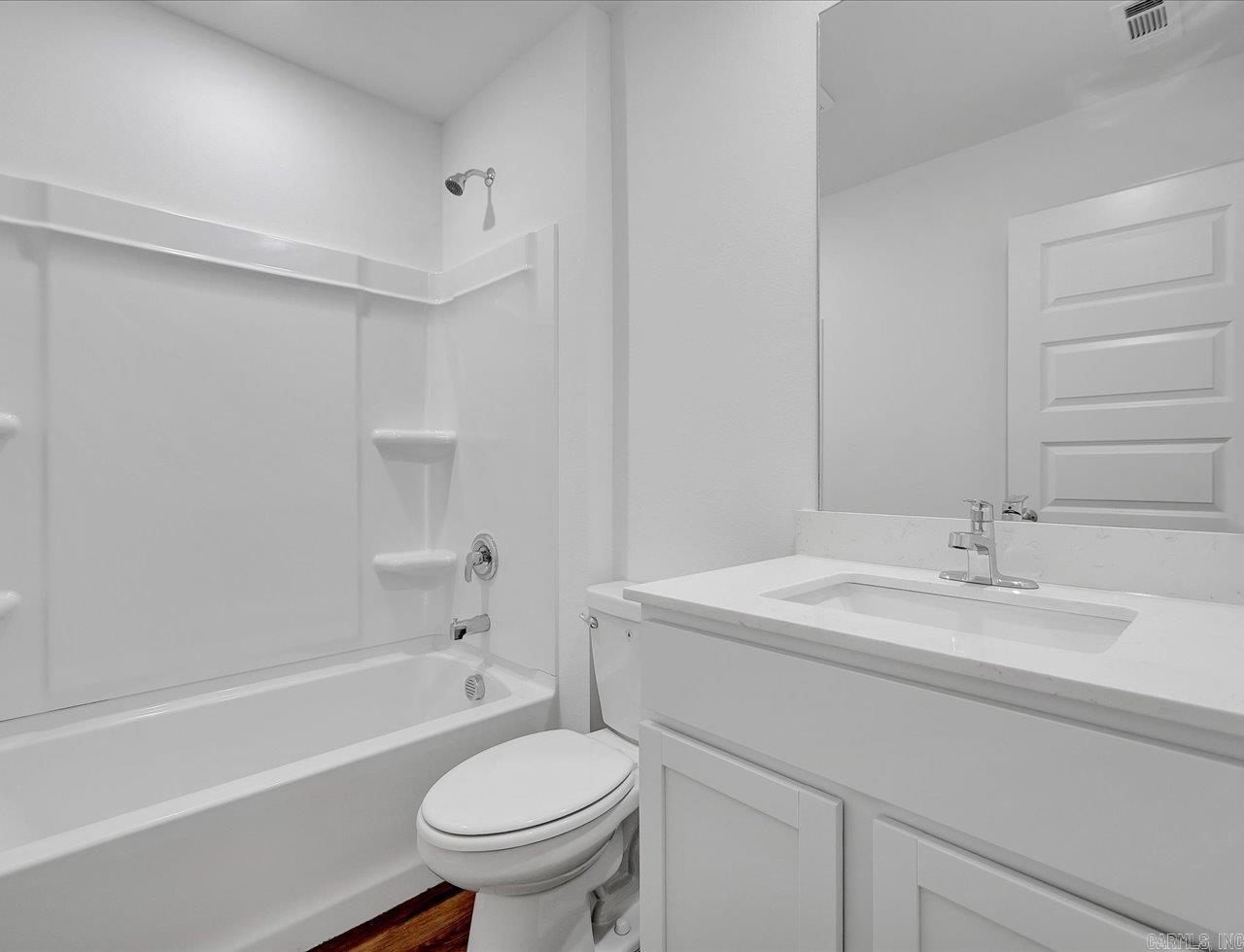 CRESCENT GROVE PHASE 1 - Residential