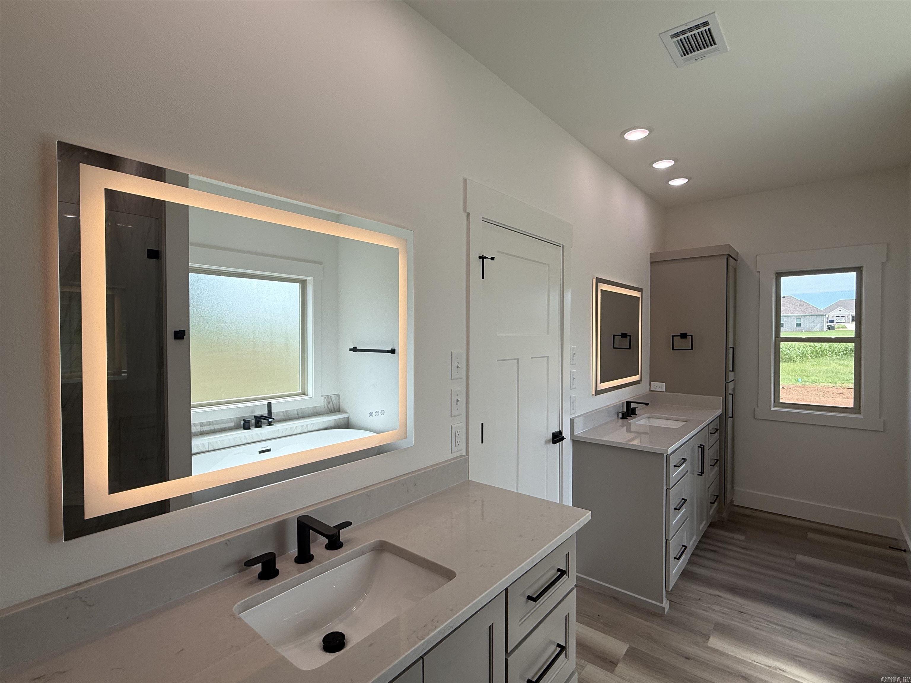 REPUBLICAN VALLEY ESTATES - Residential