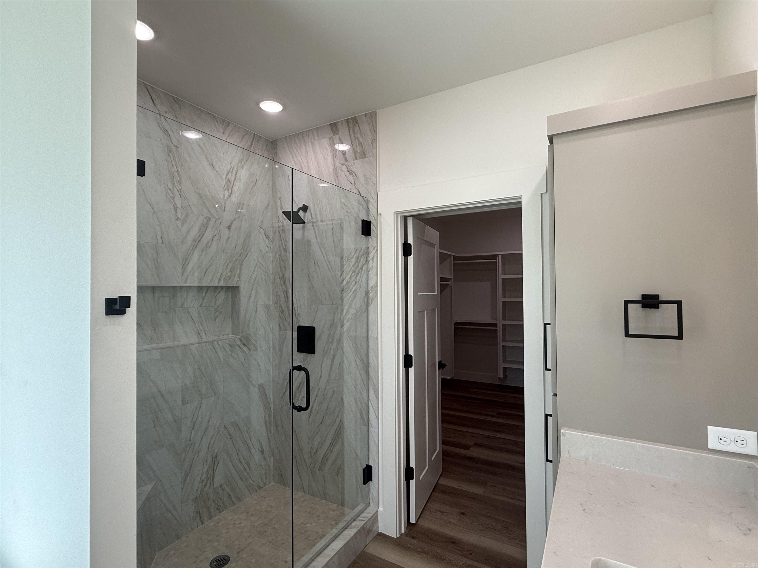 REPUBLICAN VALLEY ESTATES - Residential