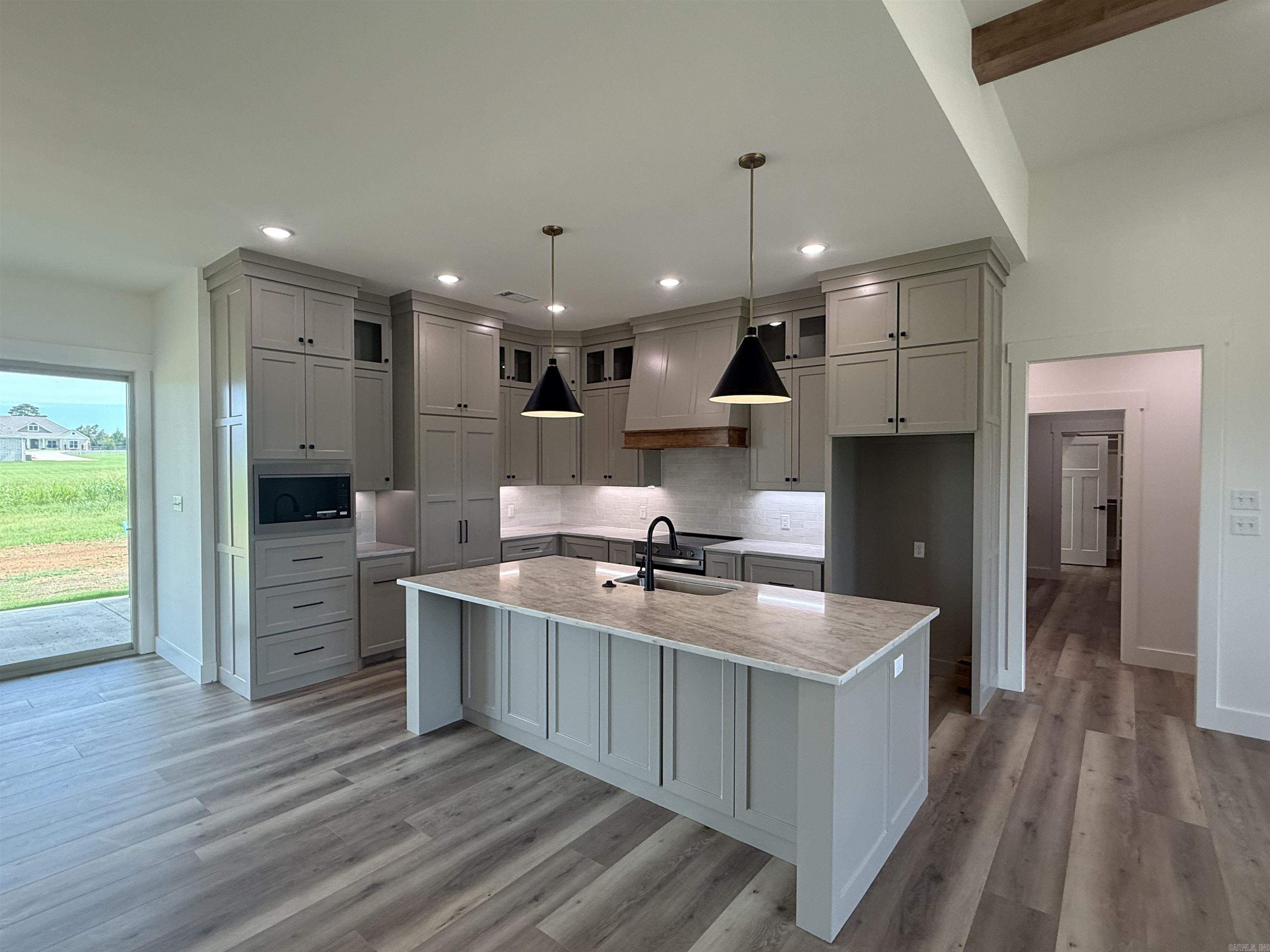 REPUBLICAN VALLEY ESTATES - Residential