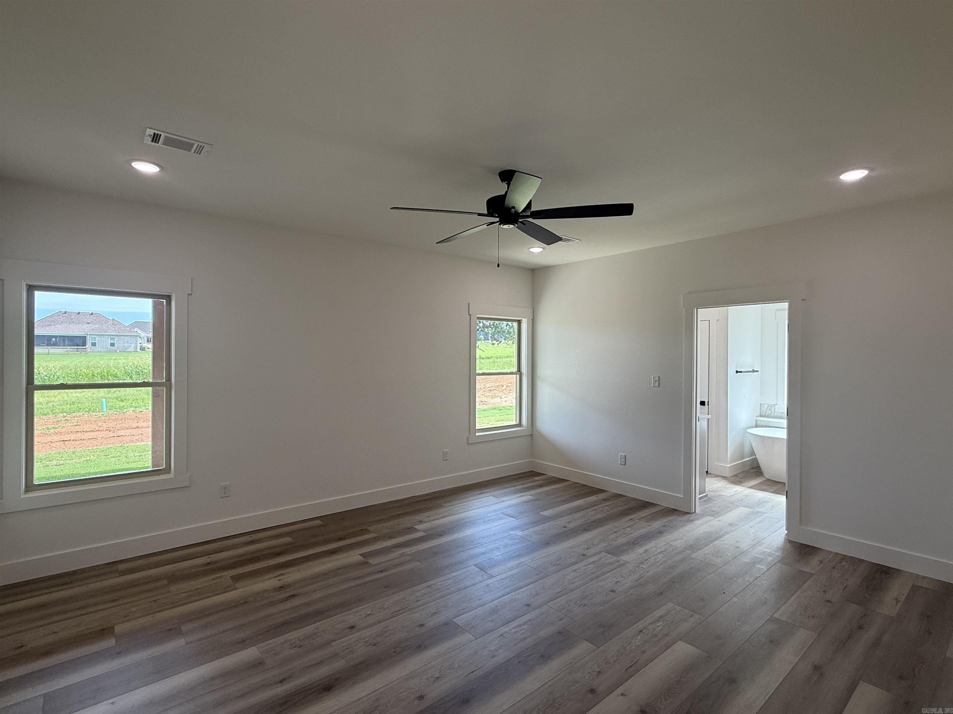 REPUBLICAN VALLEY ESTATES - Residential