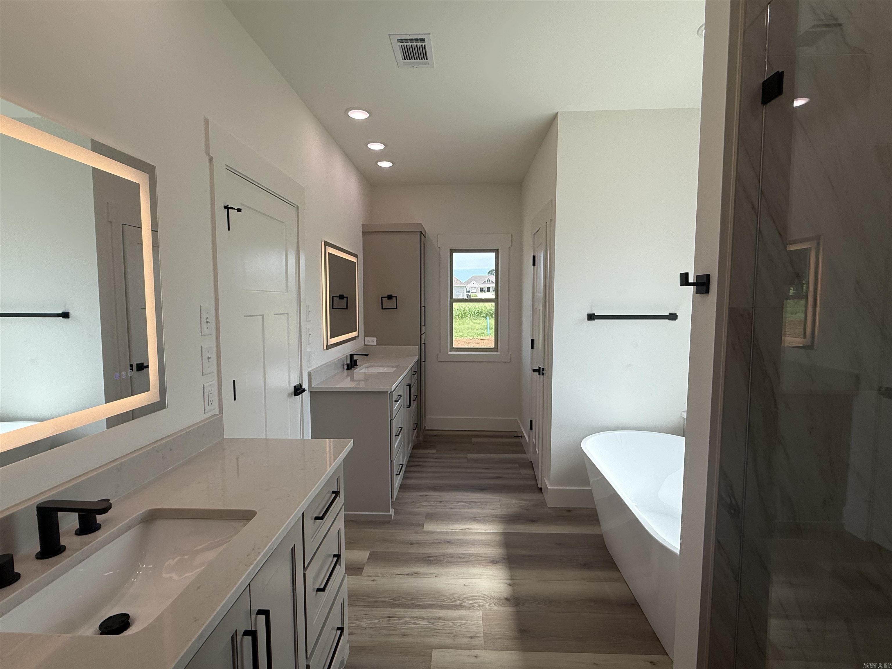 REPUBLICAN VALLEY ESTATES - Residential