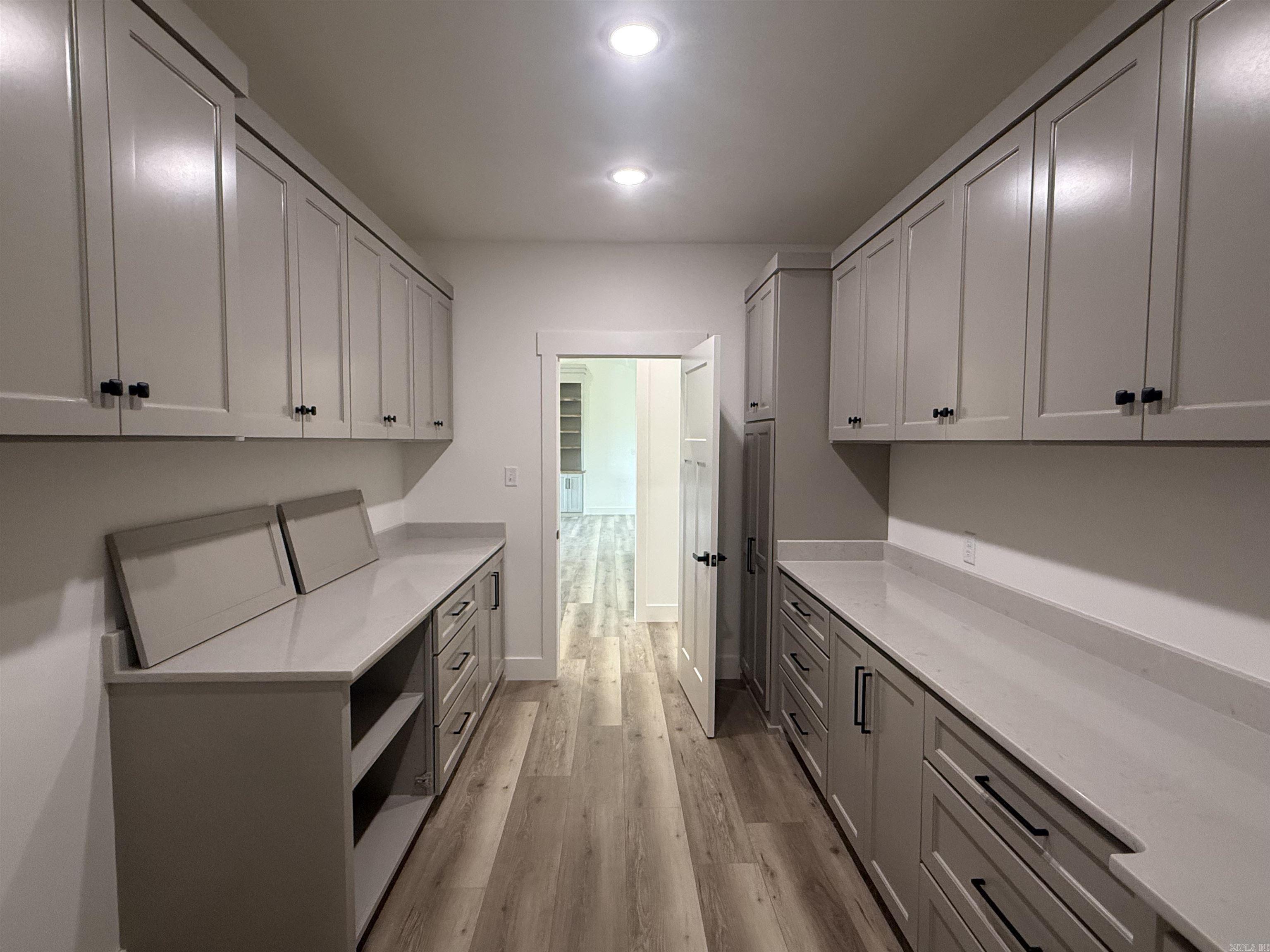 REPUBLICAN VALLEY ESTATES - Residential