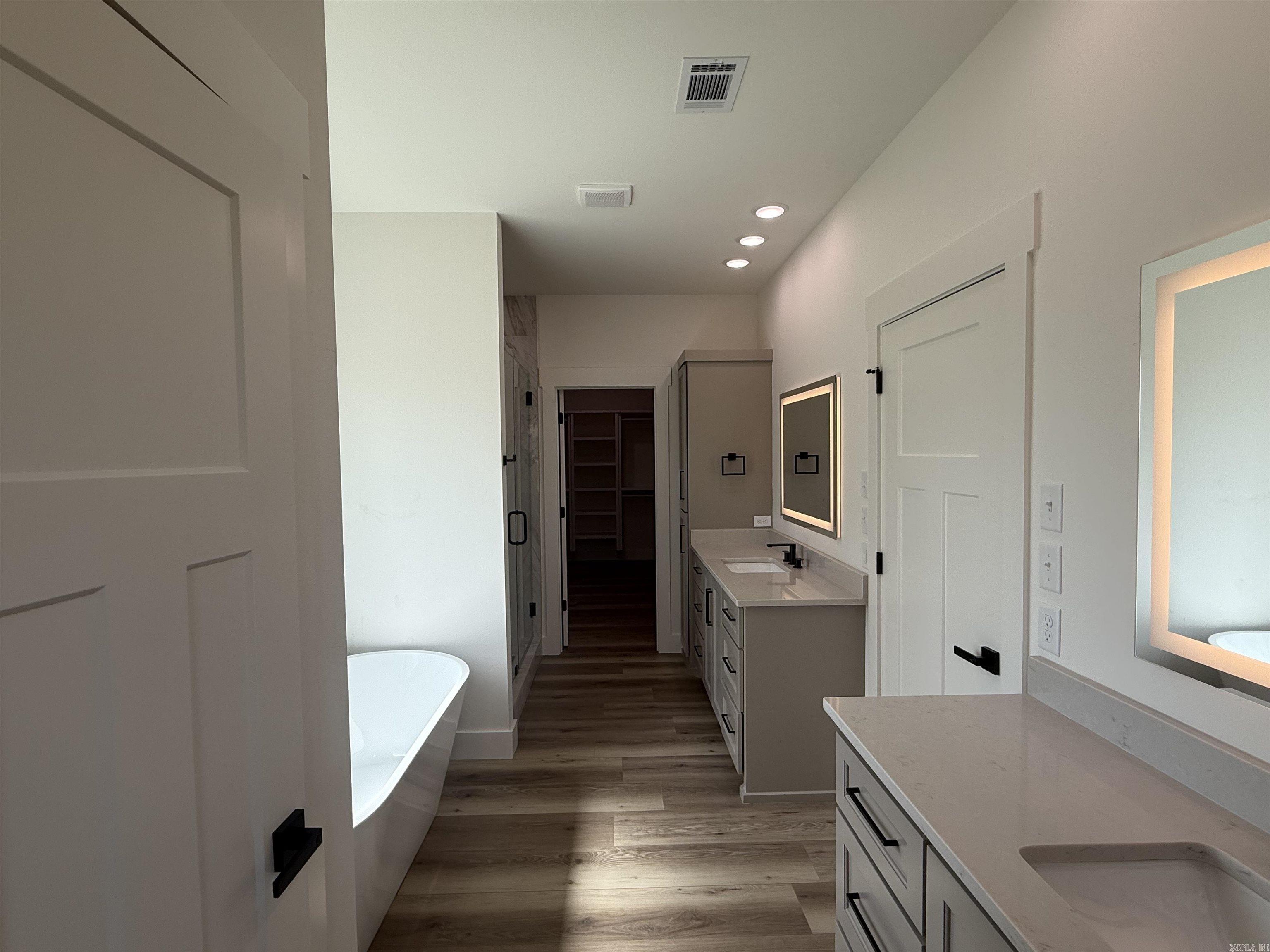 REPUBLICAN VALLEY ESTATES - Residential