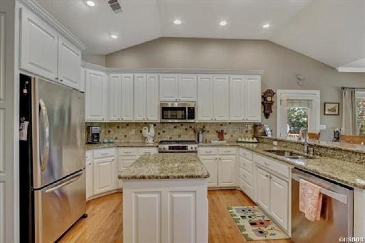 Lake Forest Shores Phase II - Residential