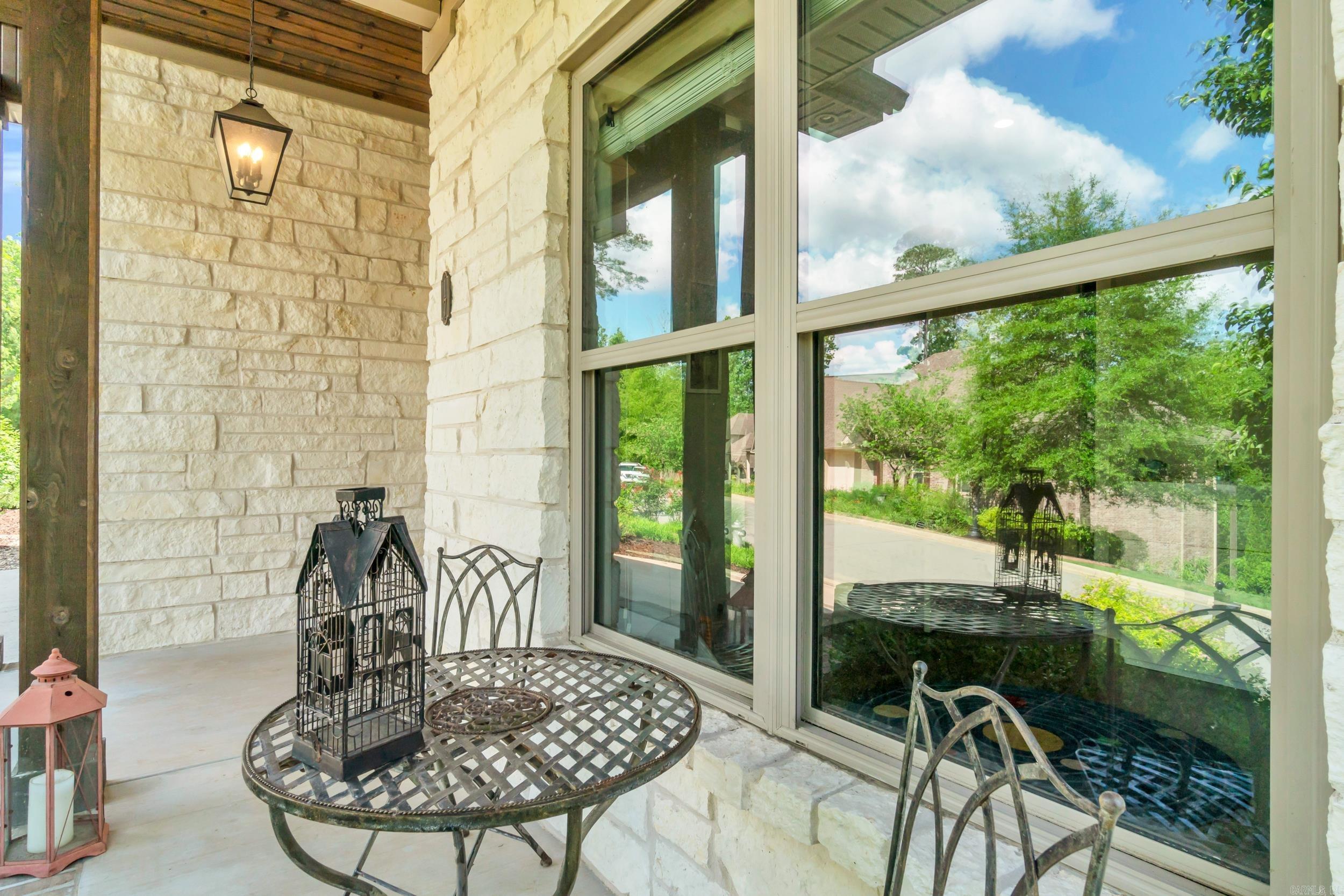 WOODLANDS EDGE - Residential