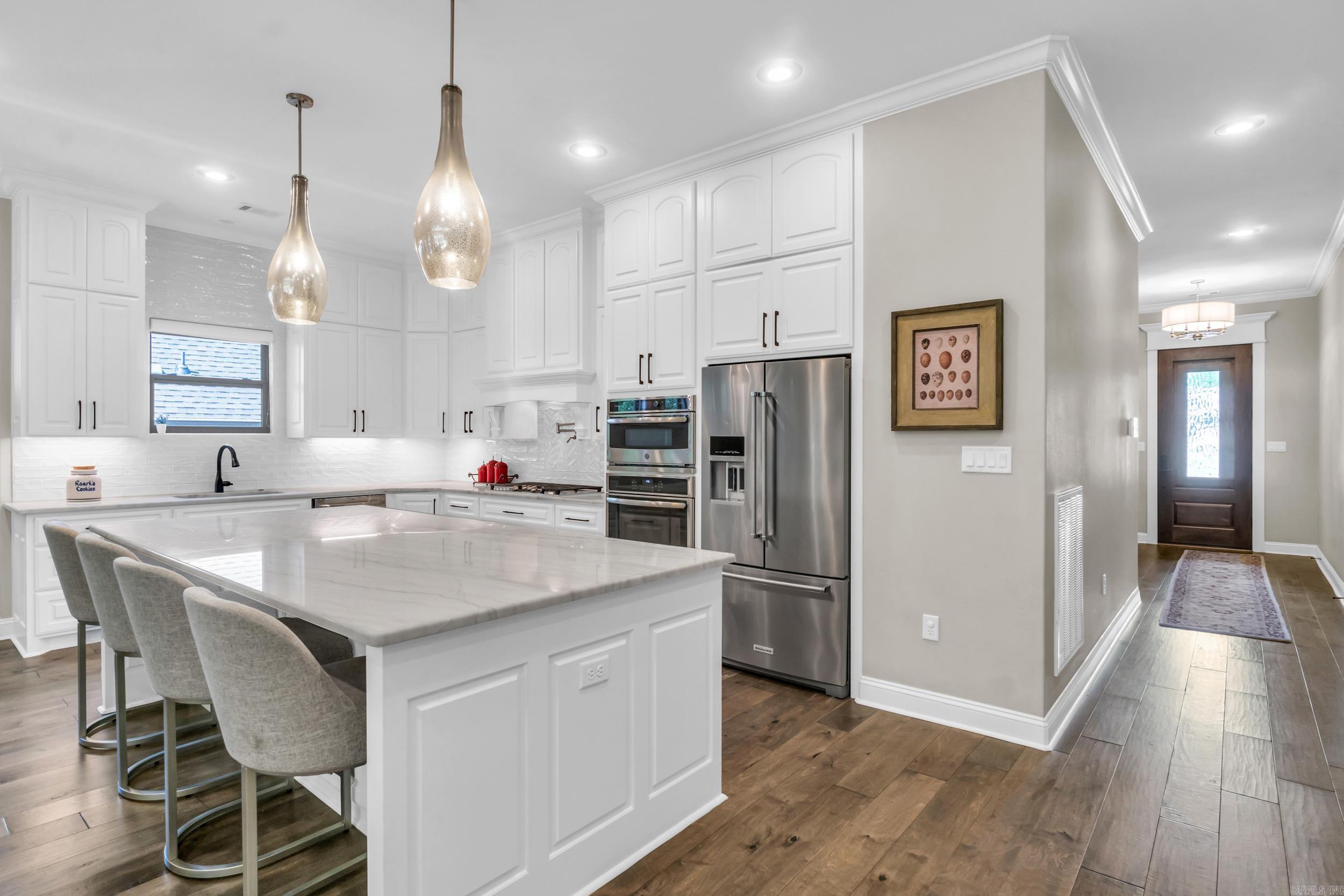 WOODLANDS EDGE - Residential