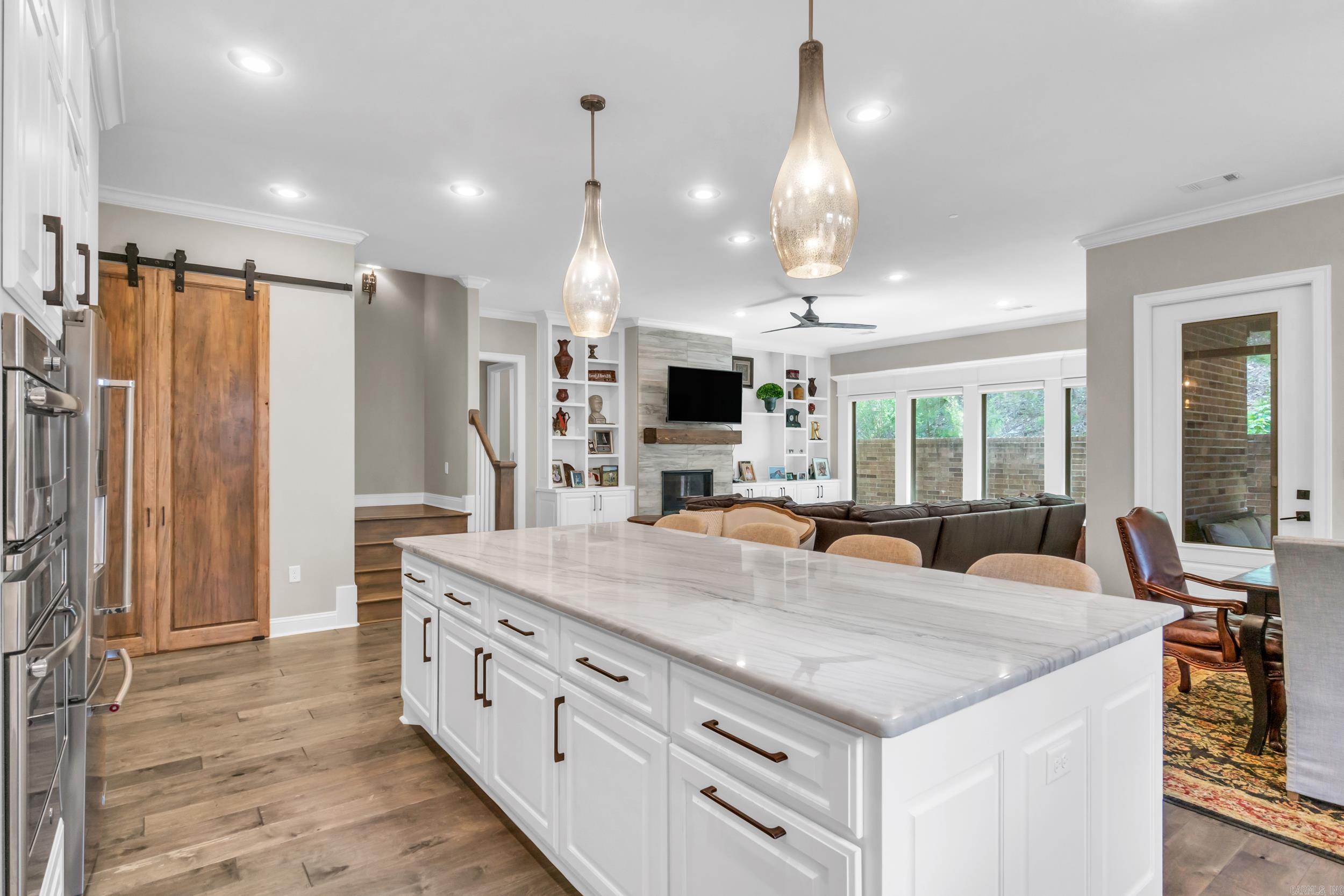 WOODLANDS EDGE - Residential