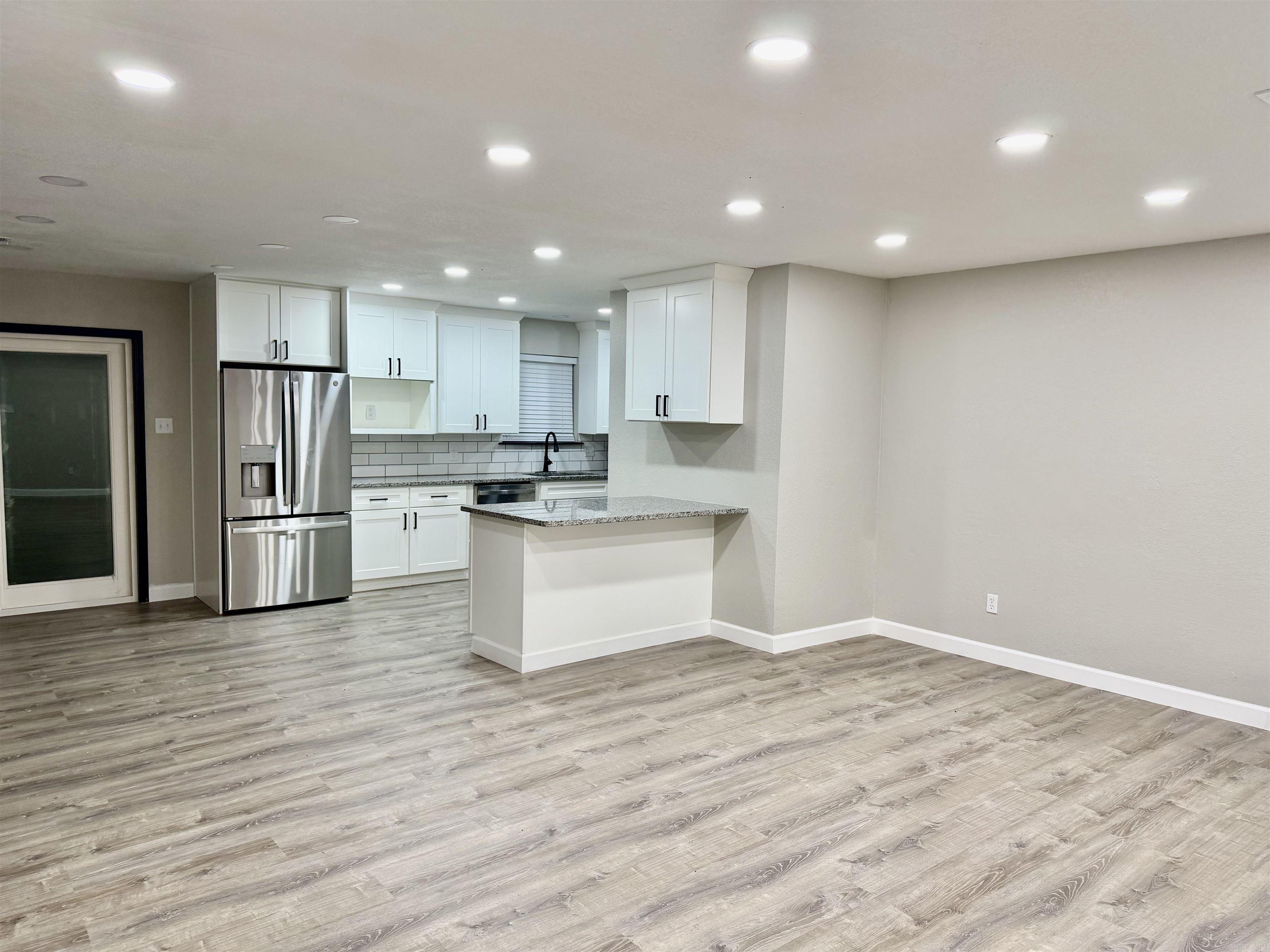 GREEN HAVEN HEIGHTS WEST - Residential
