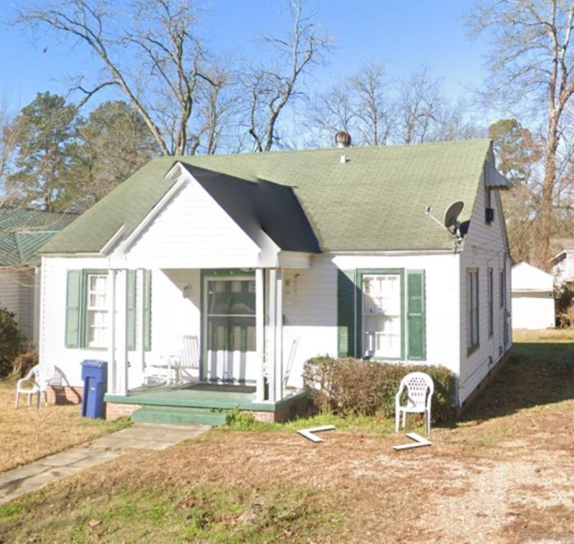 This small and quaint property is not only charming, but it's also much easier to heat and cool, making it cost-effective. With 1,408 square feet spread across two stories, you'll enjoy extra space for closets and storage, ensuring convenience and comfort. It's a great place for the price and don’t want to miss it!