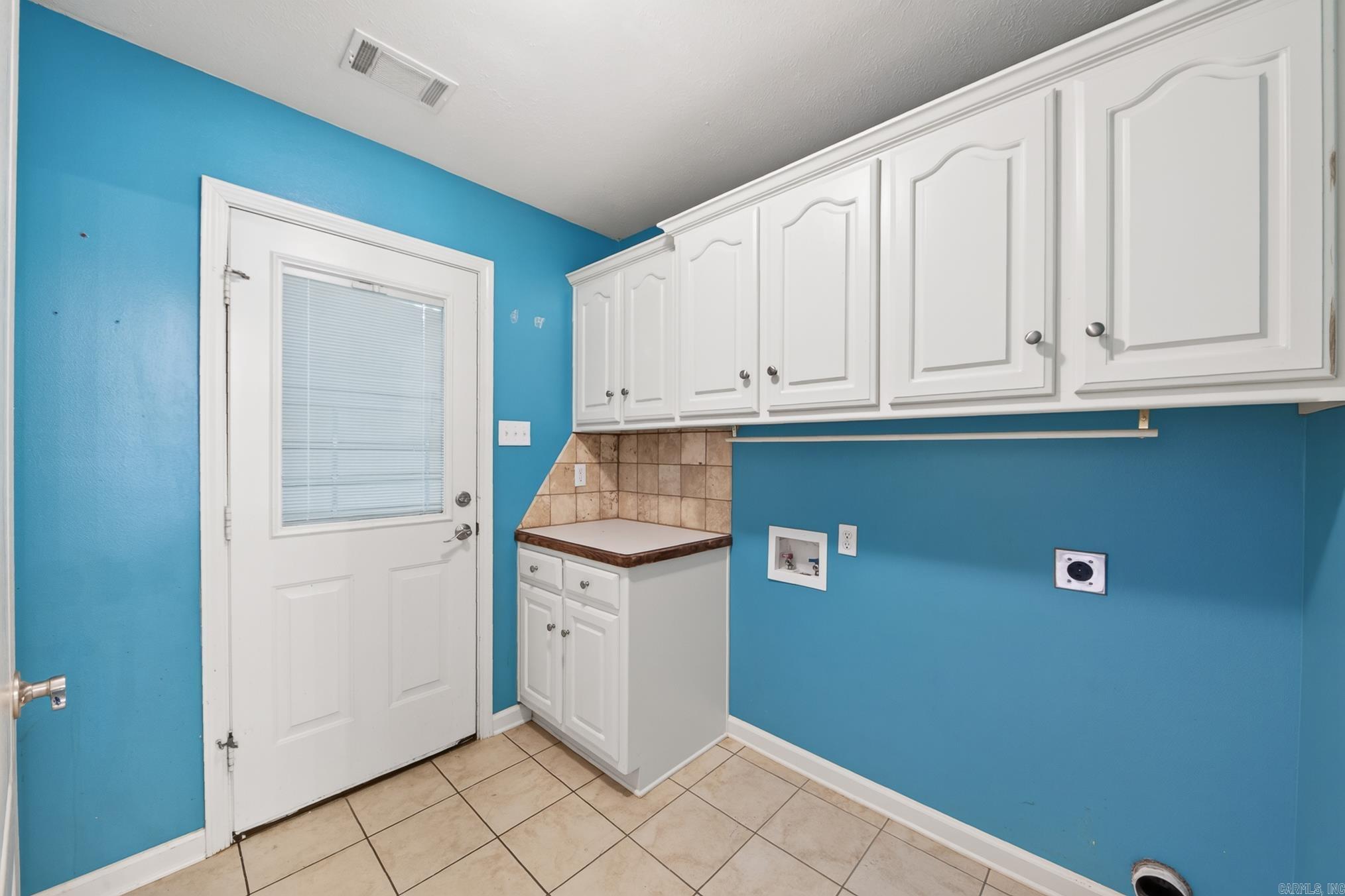 MAGNESS CREEK SUBDIVISION - Residential