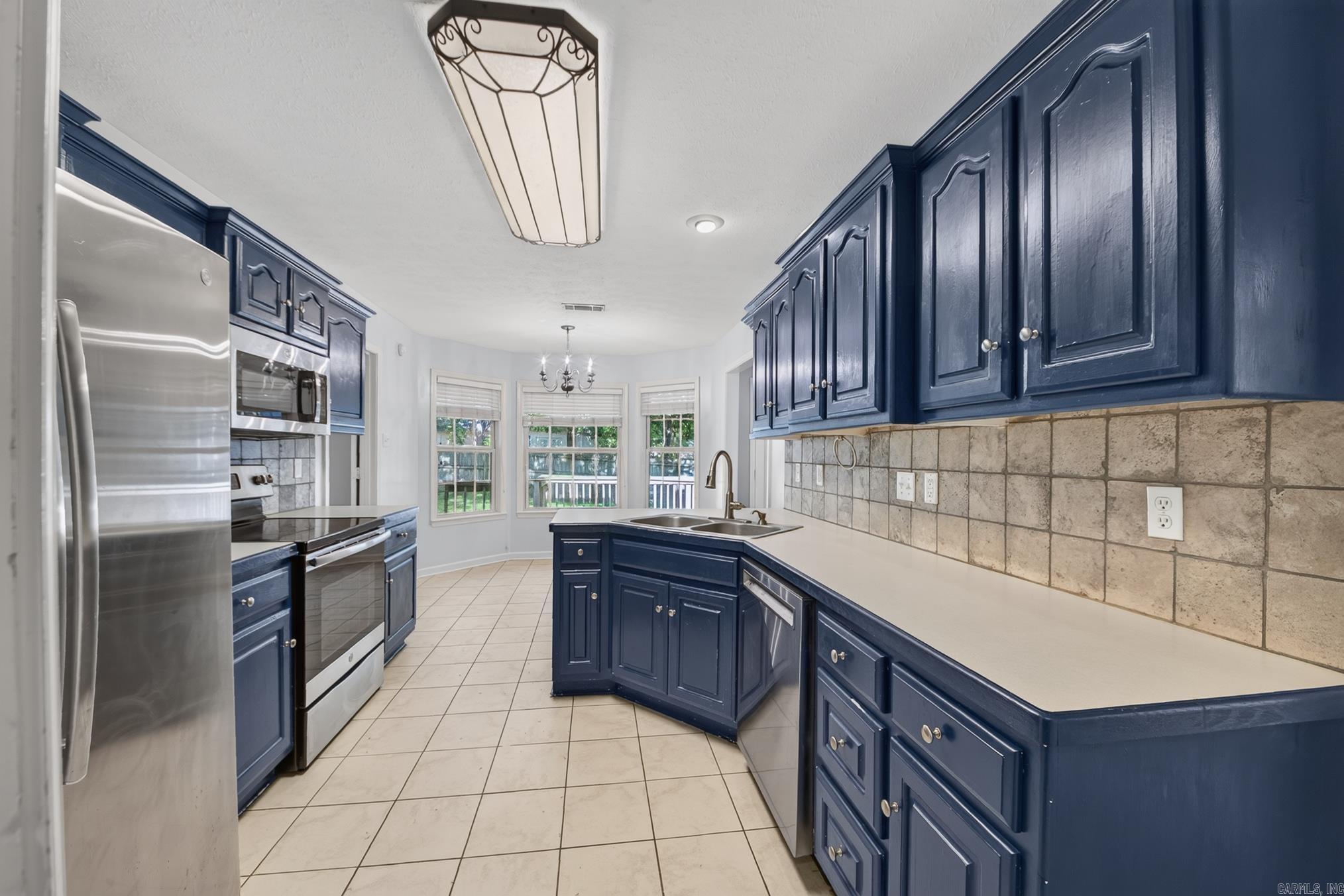 MAGNESS CREEK SUBDIVISION - Residential