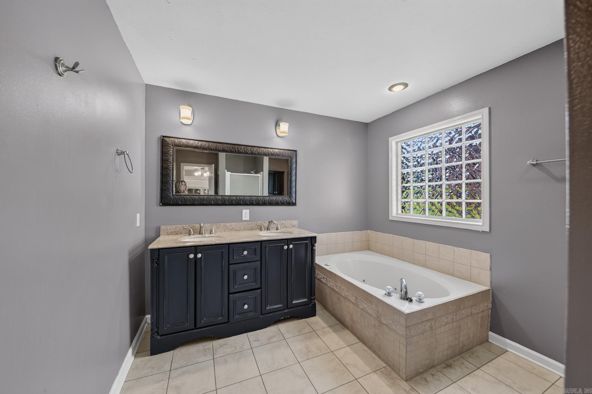 MAGNESS CREEK SUBDIVISION - Residential