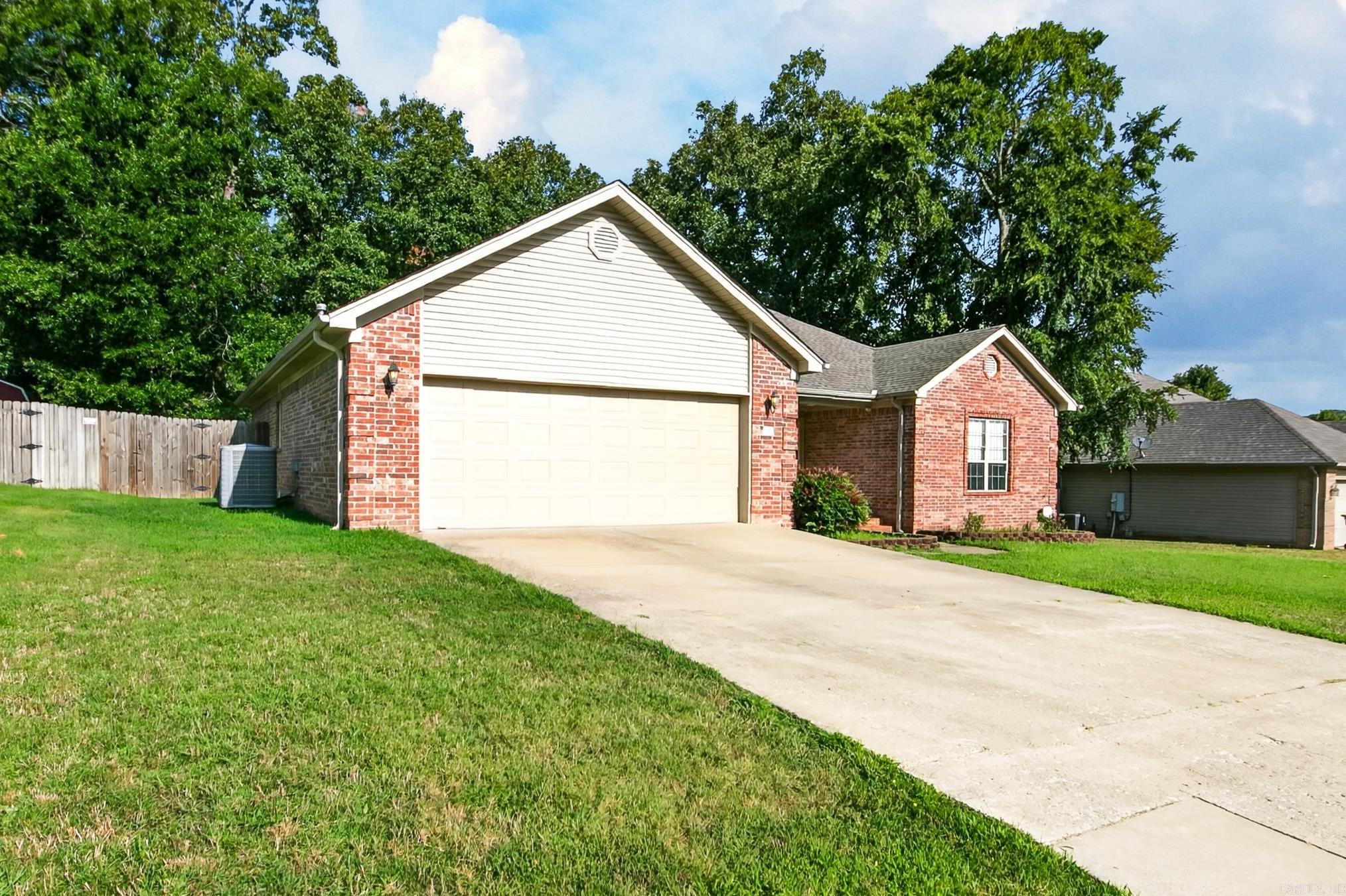 MAGNESS CREEK SUBDIVISION - Residential