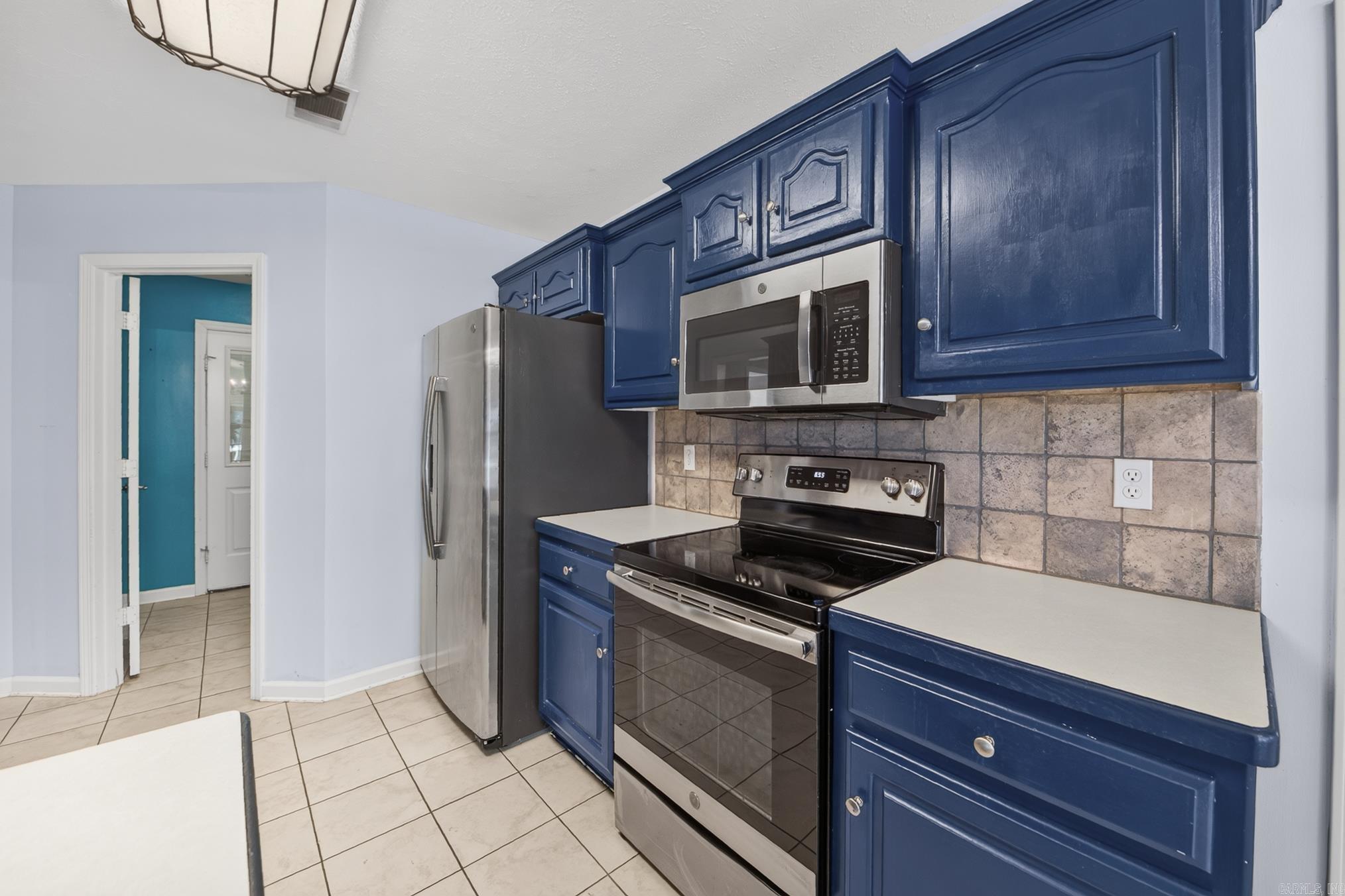 MAGNESS CREEK SUBDIVISION - Residential