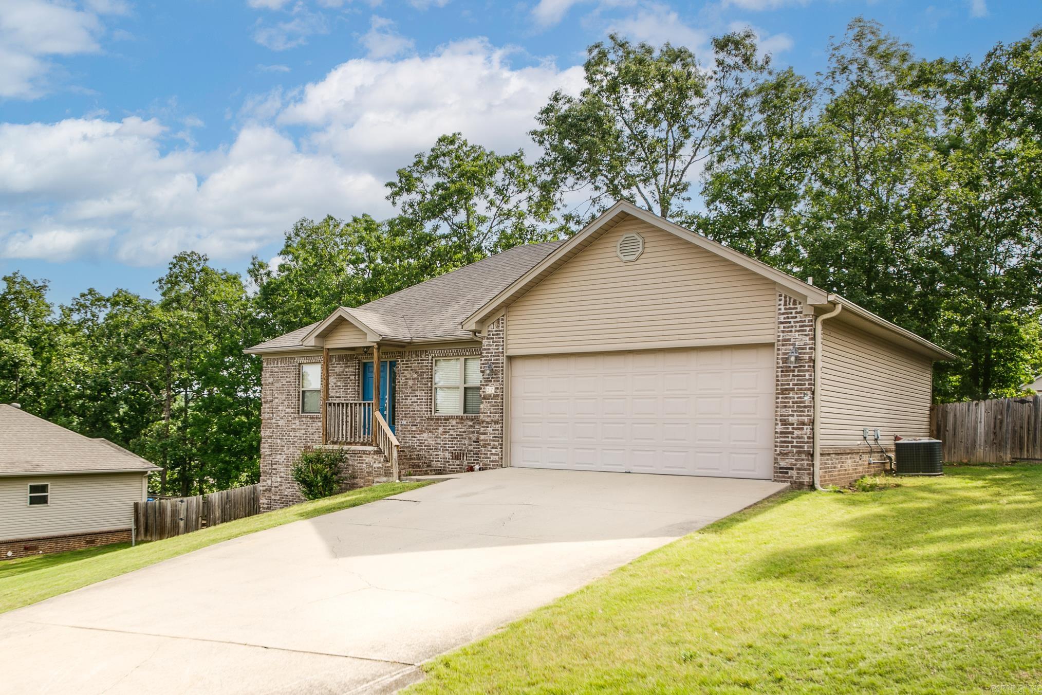 MAGNESS CREEK SUBDIVISION - Residential