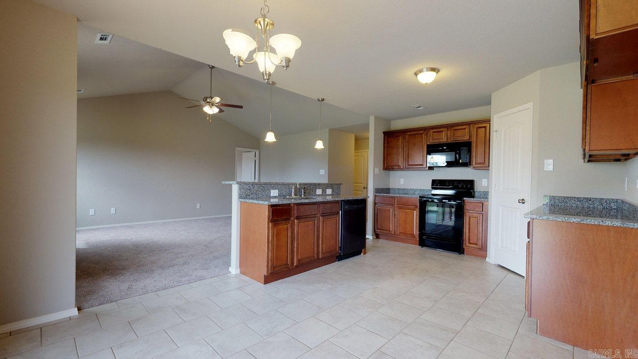 STONEHENGE PLACE - Residential