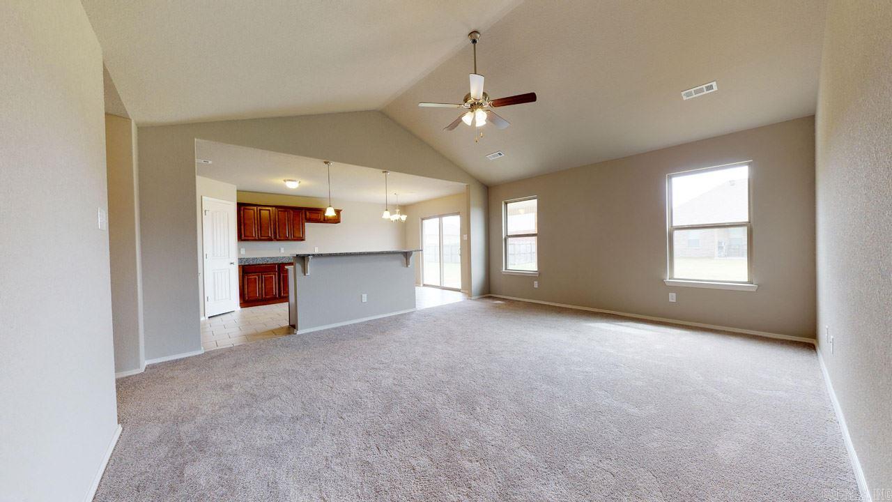 STONEHENGE PLACE - Residential