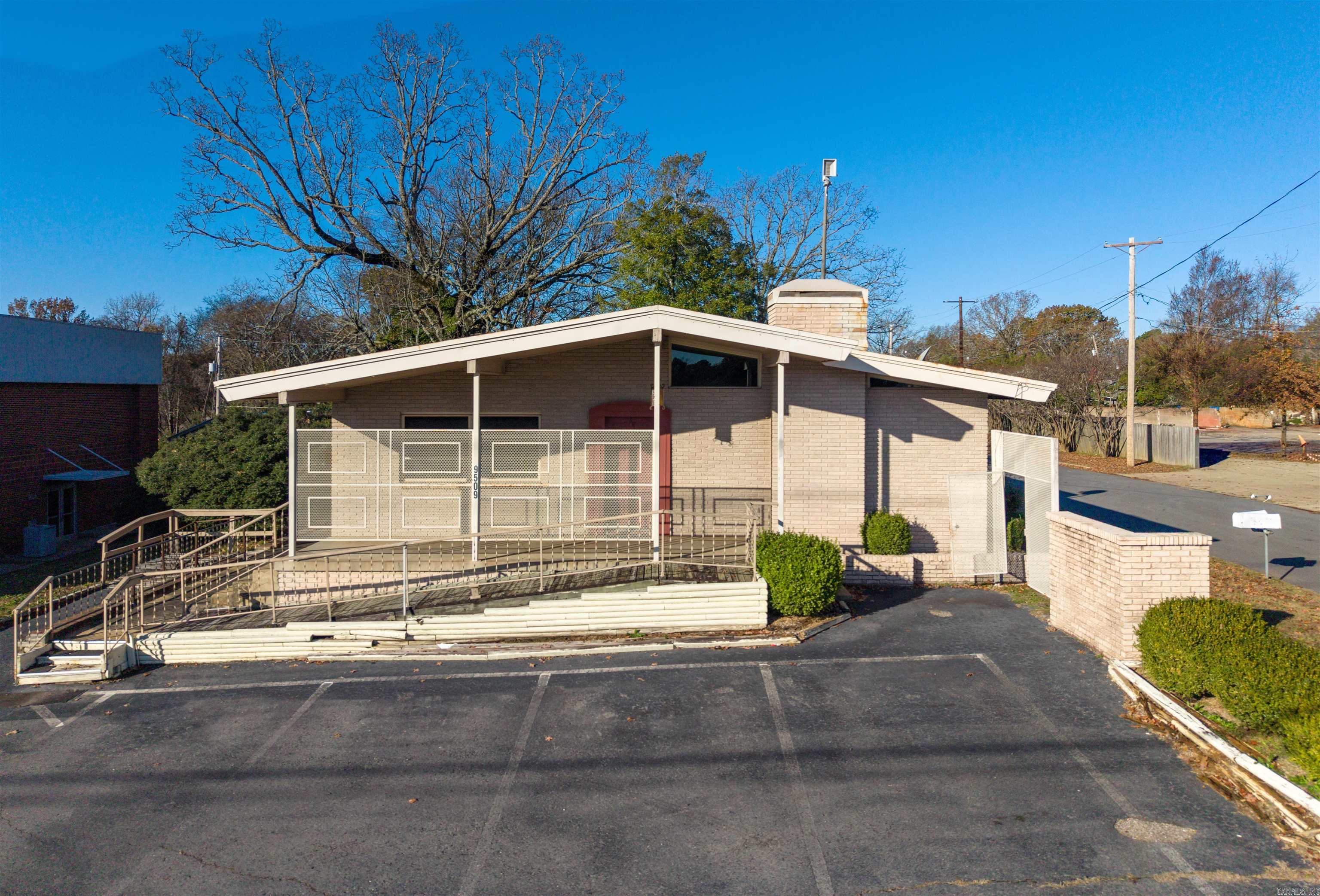 Sylvan Hills - Commercial Sale