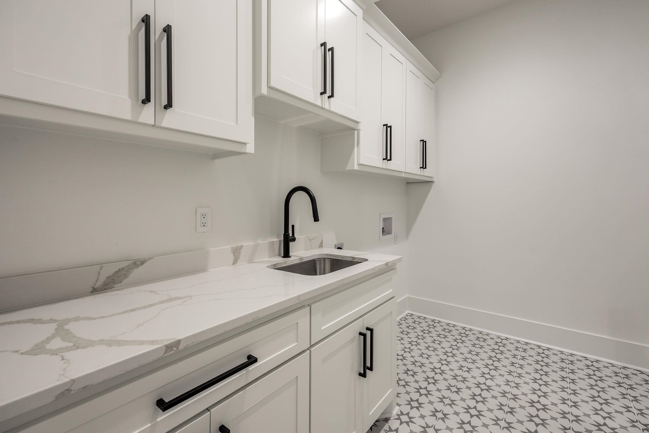 CHENAL VALLEY ABINGTON COURT - Residential