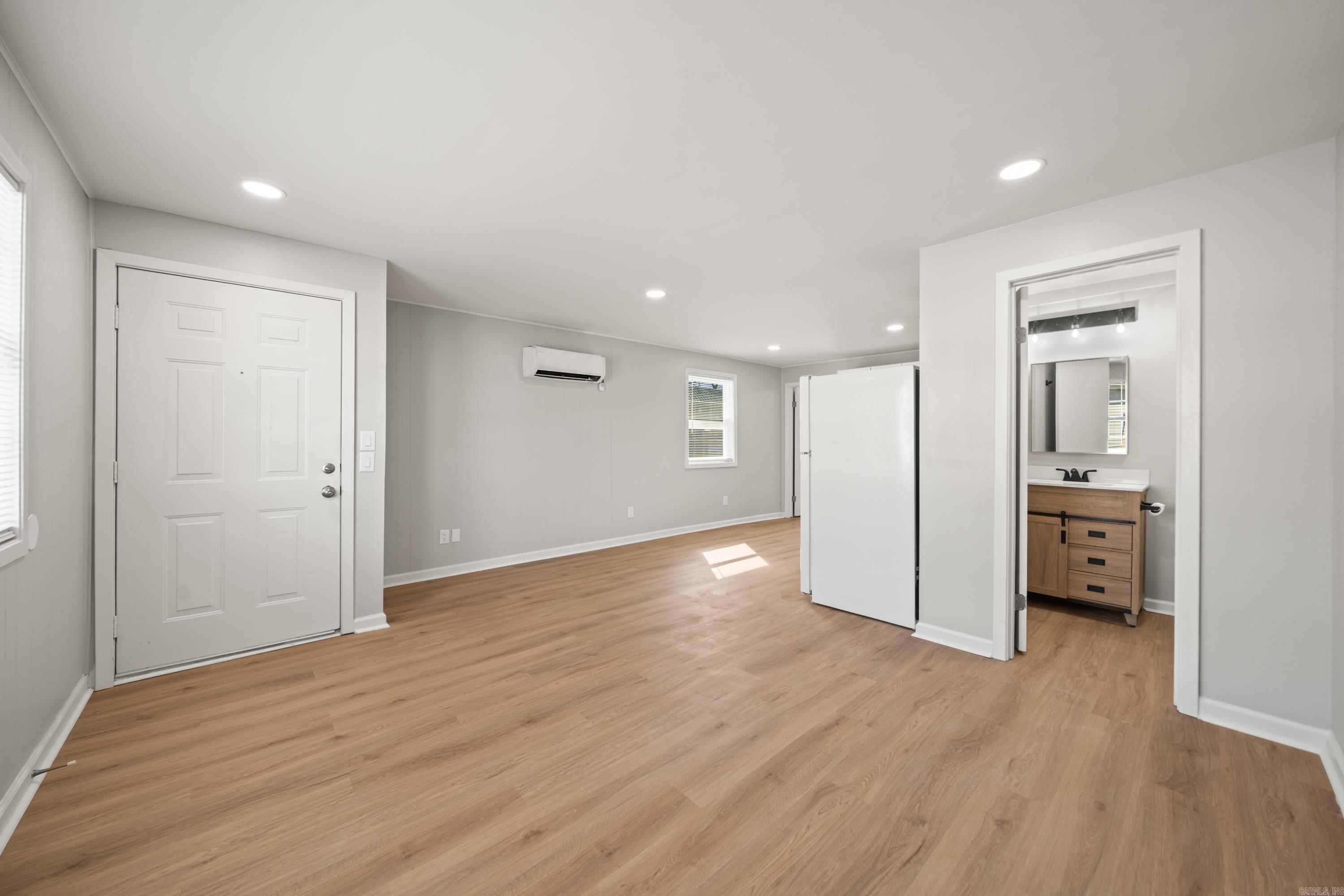 Hardage-Vance - Residential Income