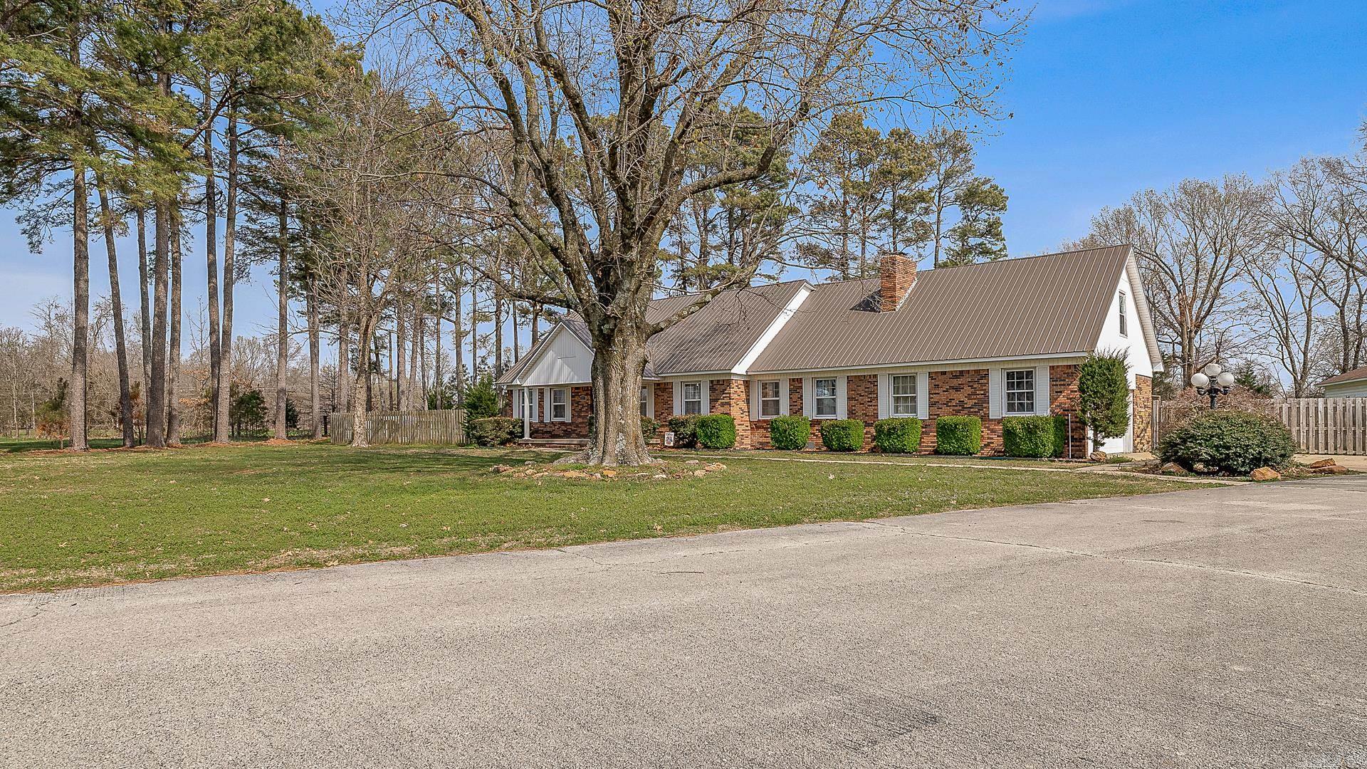 LYNNDALE - Residential