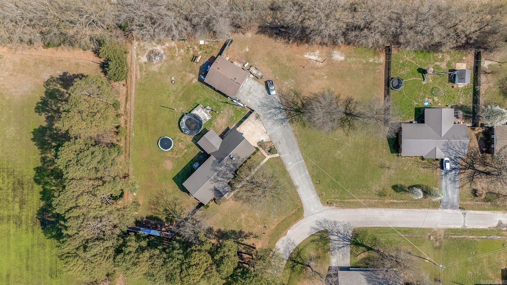 LYNNDALE - Residential