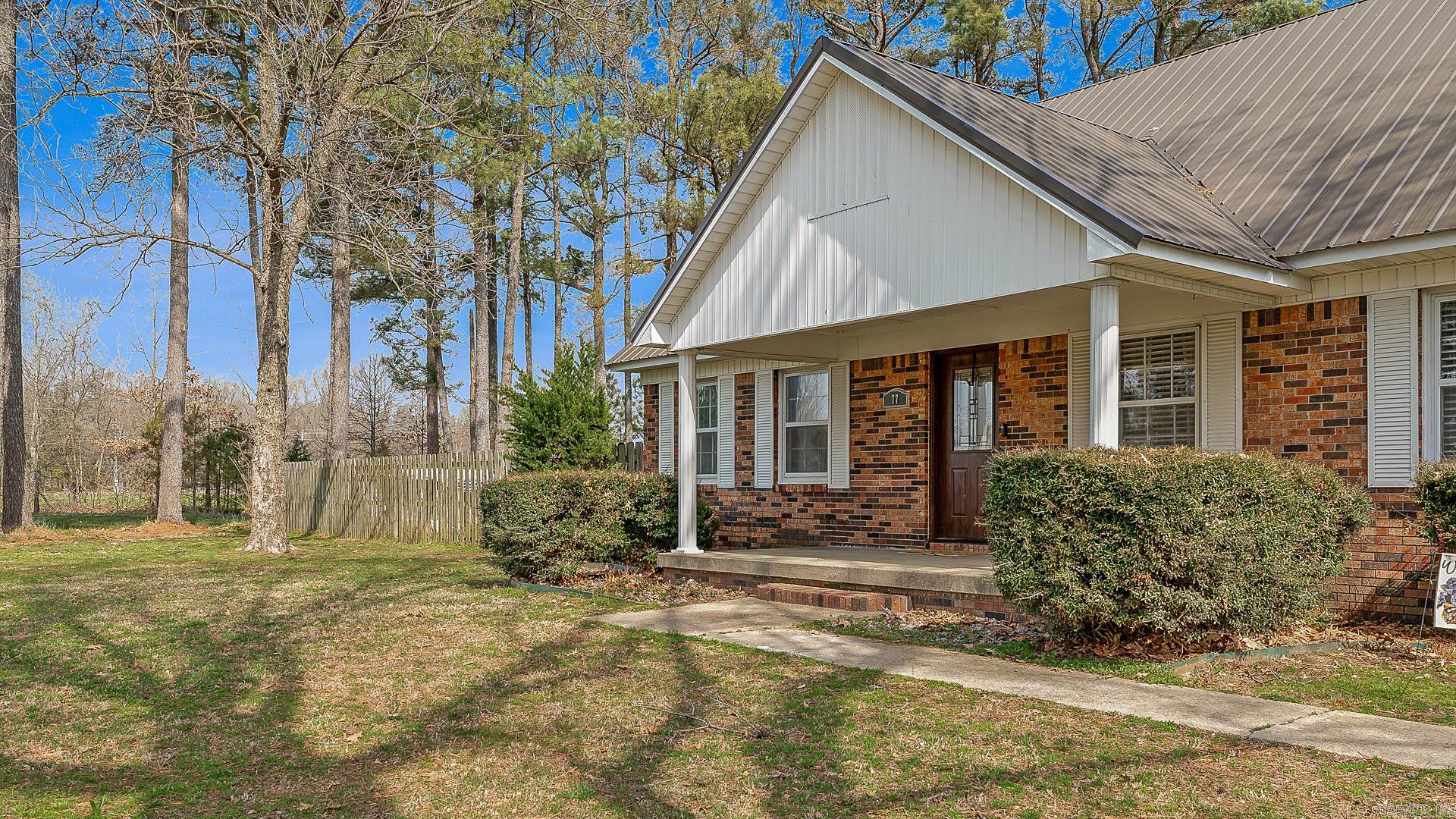 LYNNDALE - Residential