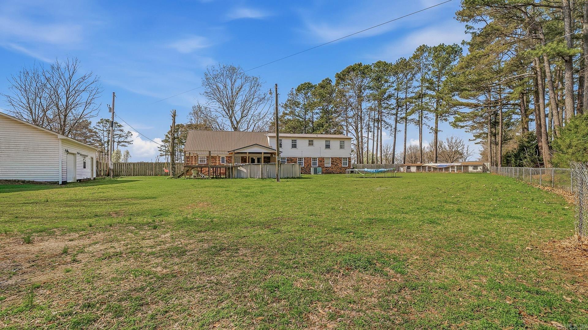LYNNDALE - Residential