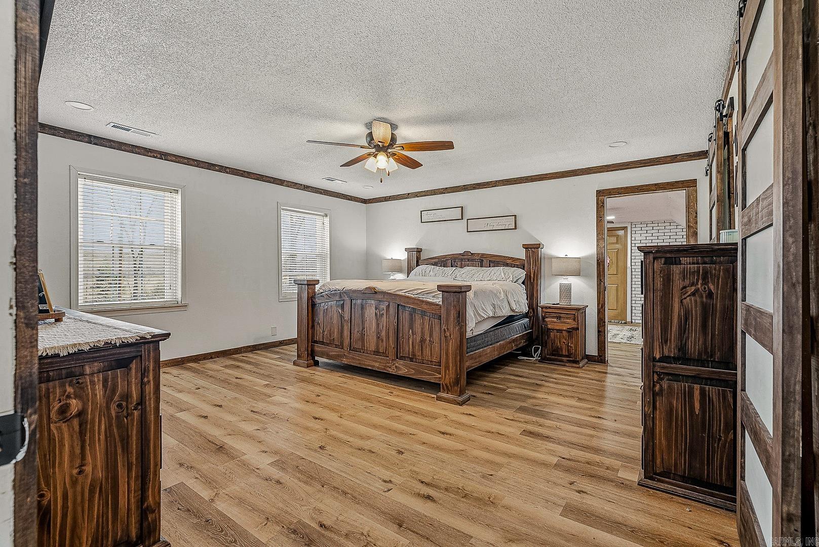 LYNNDALE - Residential