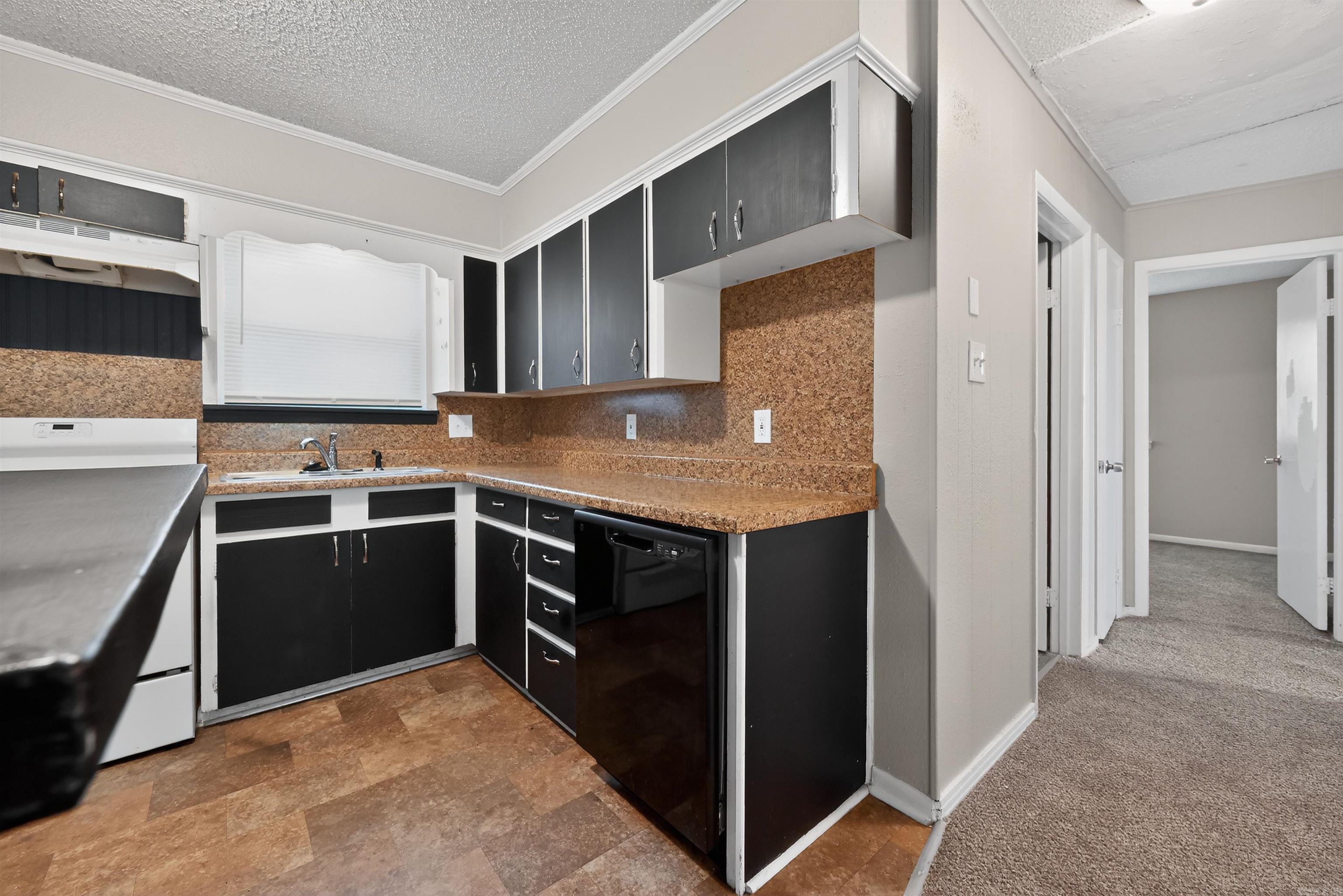 GLENOAKS - Residential