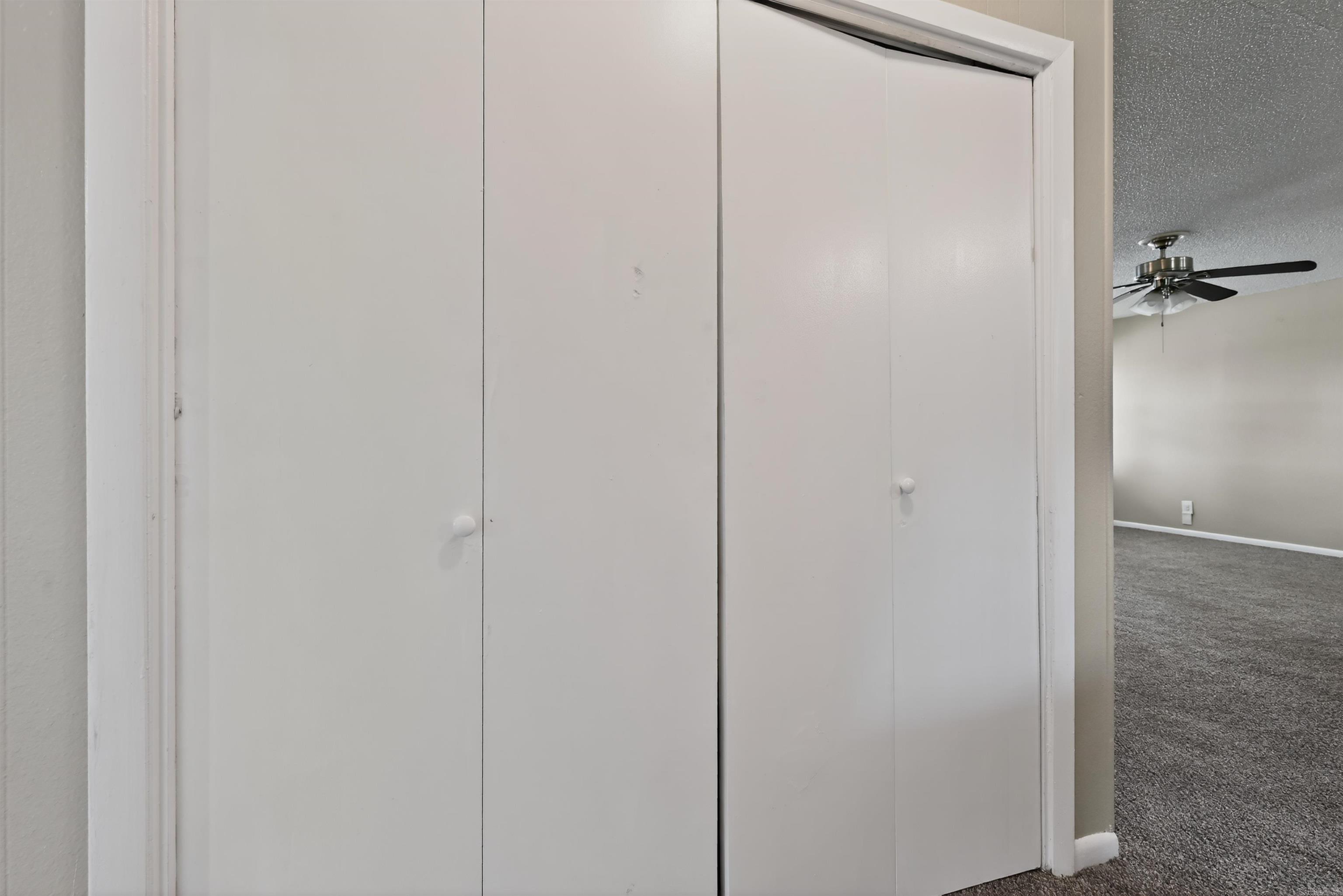 GLENOAKS - Residential