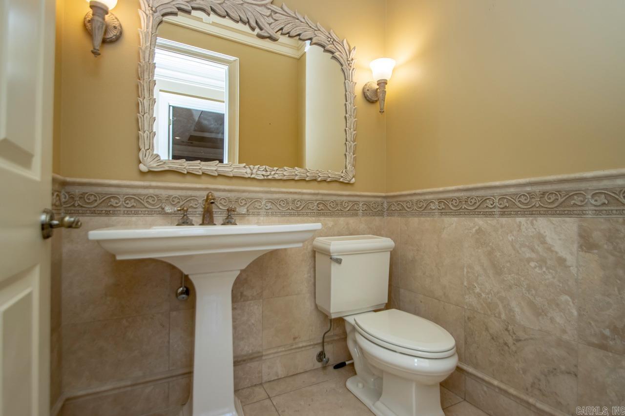 CHENAL WEST ESTATES - Residential