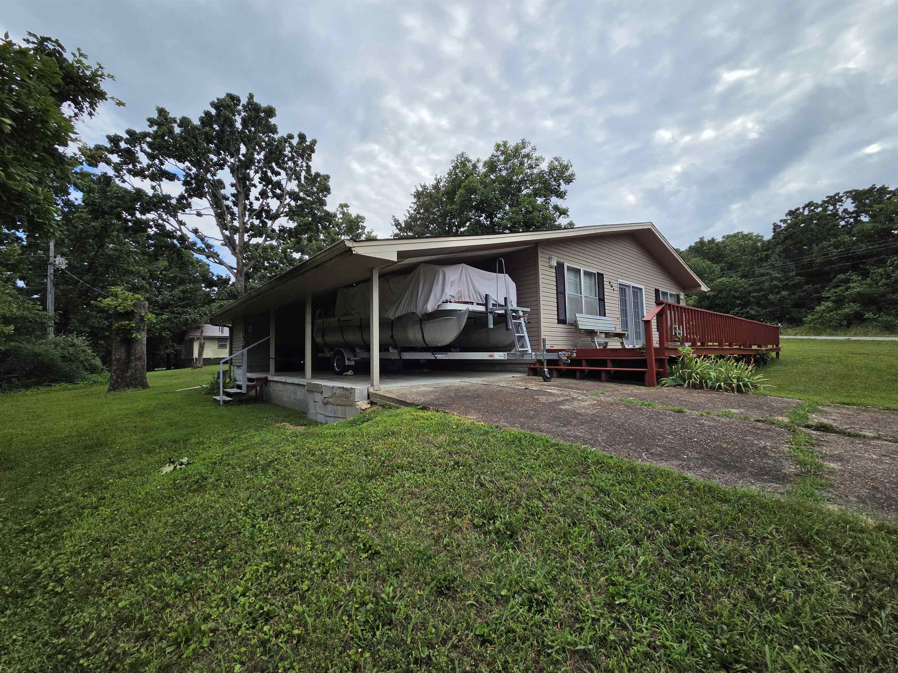CROWN ADDITION - Residential