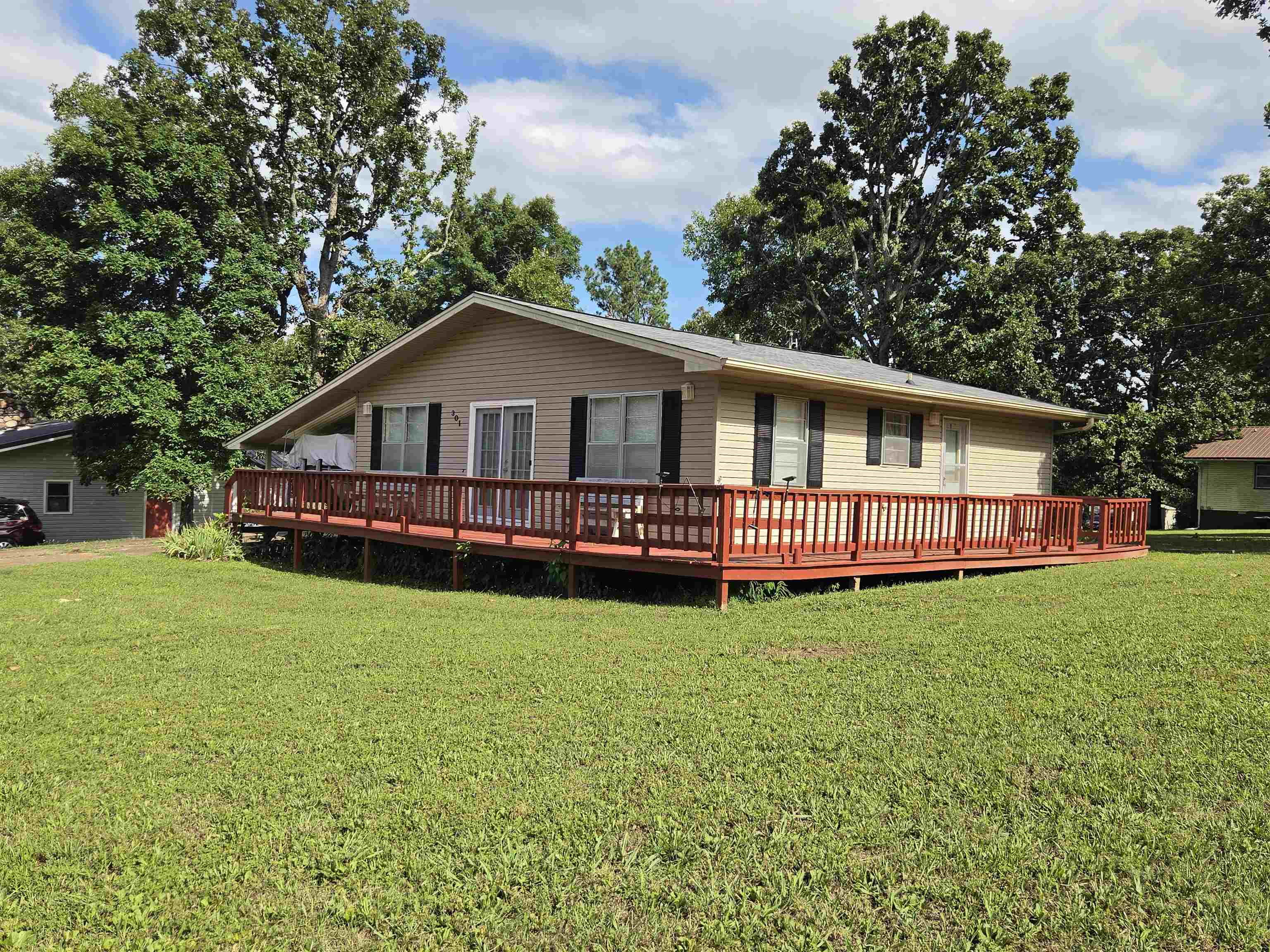 CROWN ADDITION - Residential