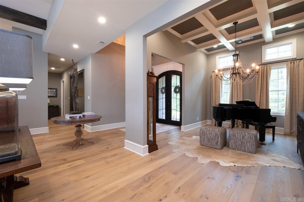 CHENAL DOWNS - Residential